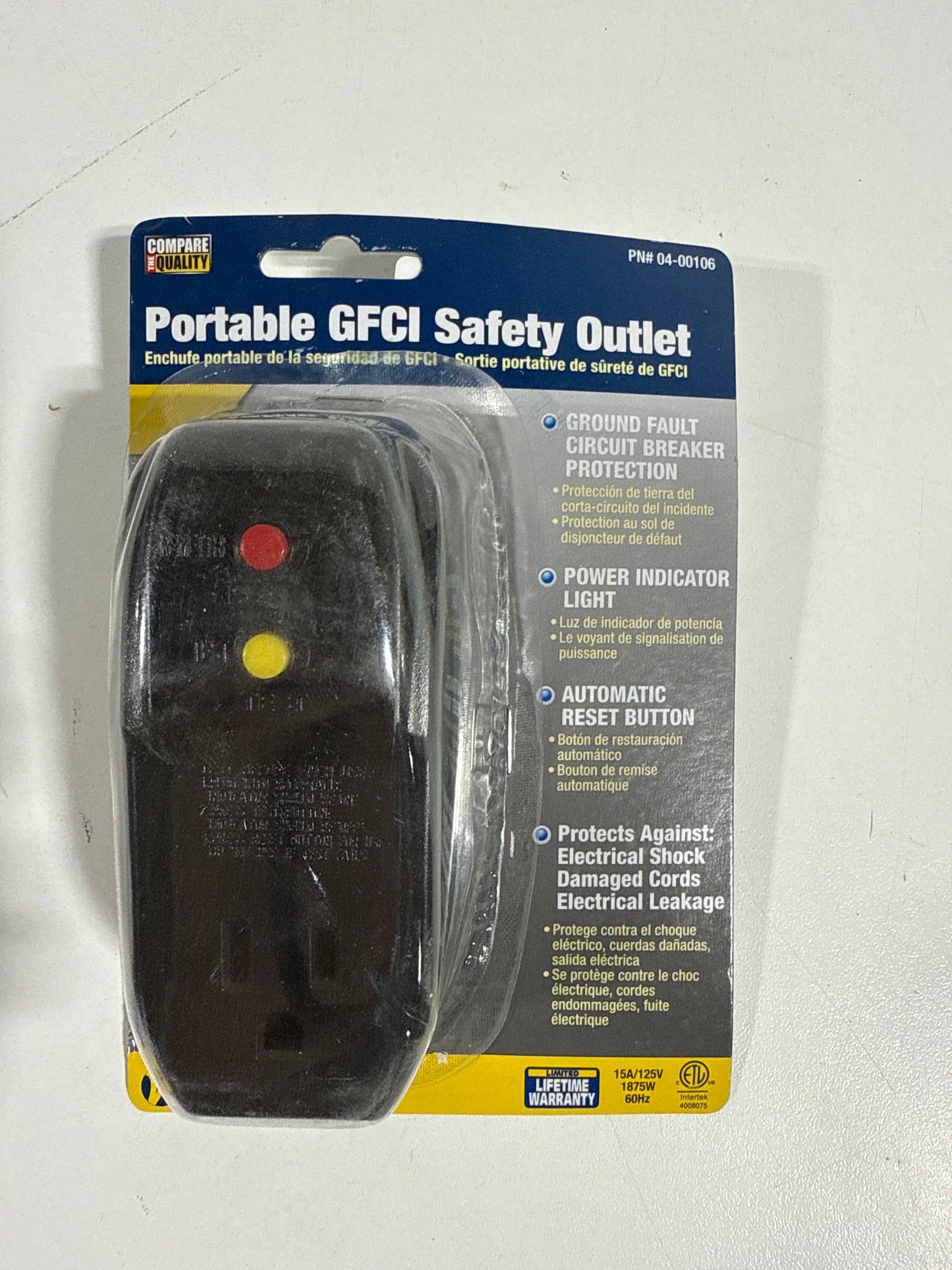 Voltec 15 Amp Black Grounded Outlet Adapter Nema 5-15P 5-15R