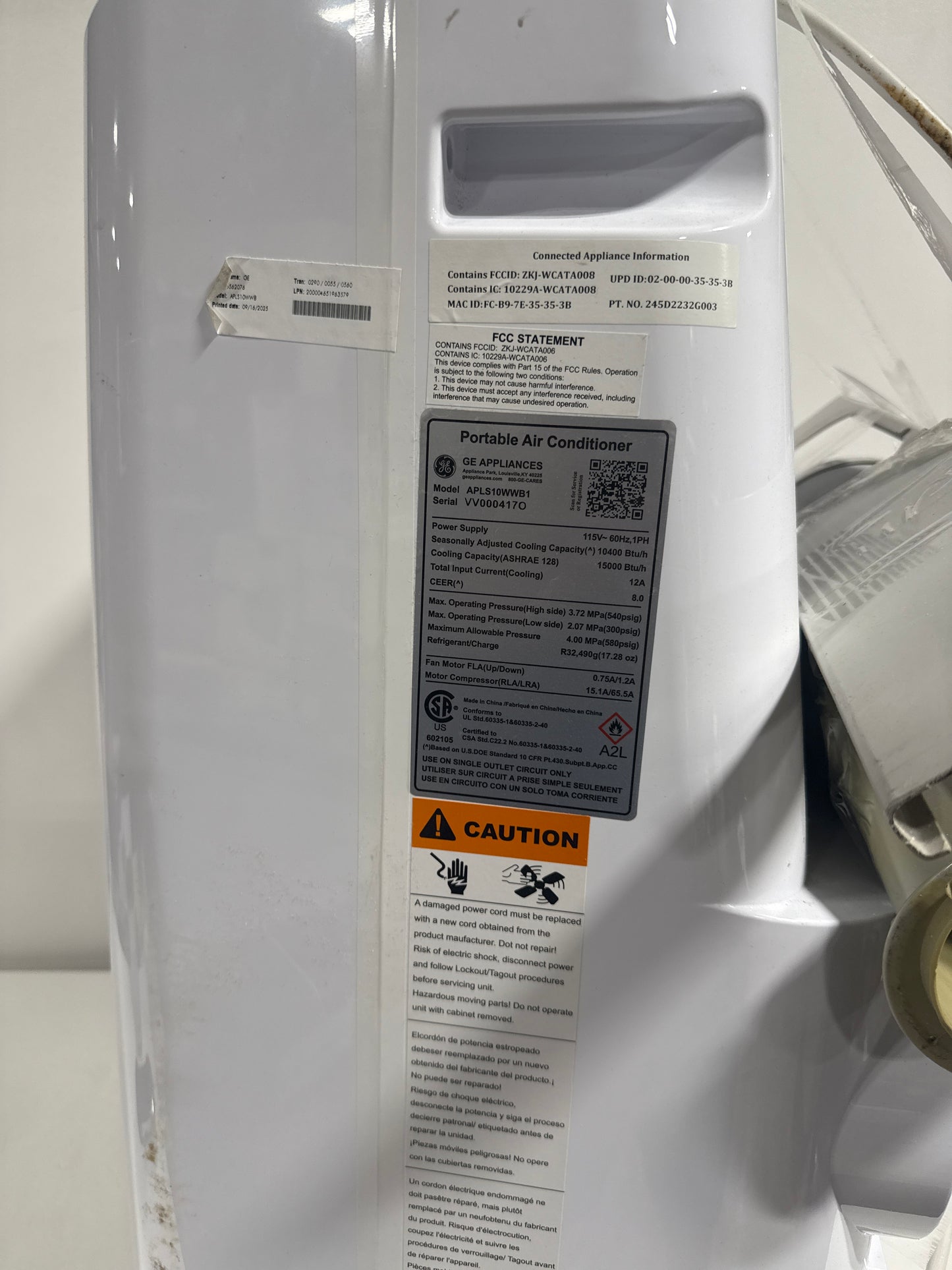 Used GE - 450 Sq. Ft. 10,400 BTU Smart Portable Air Conditioner - White