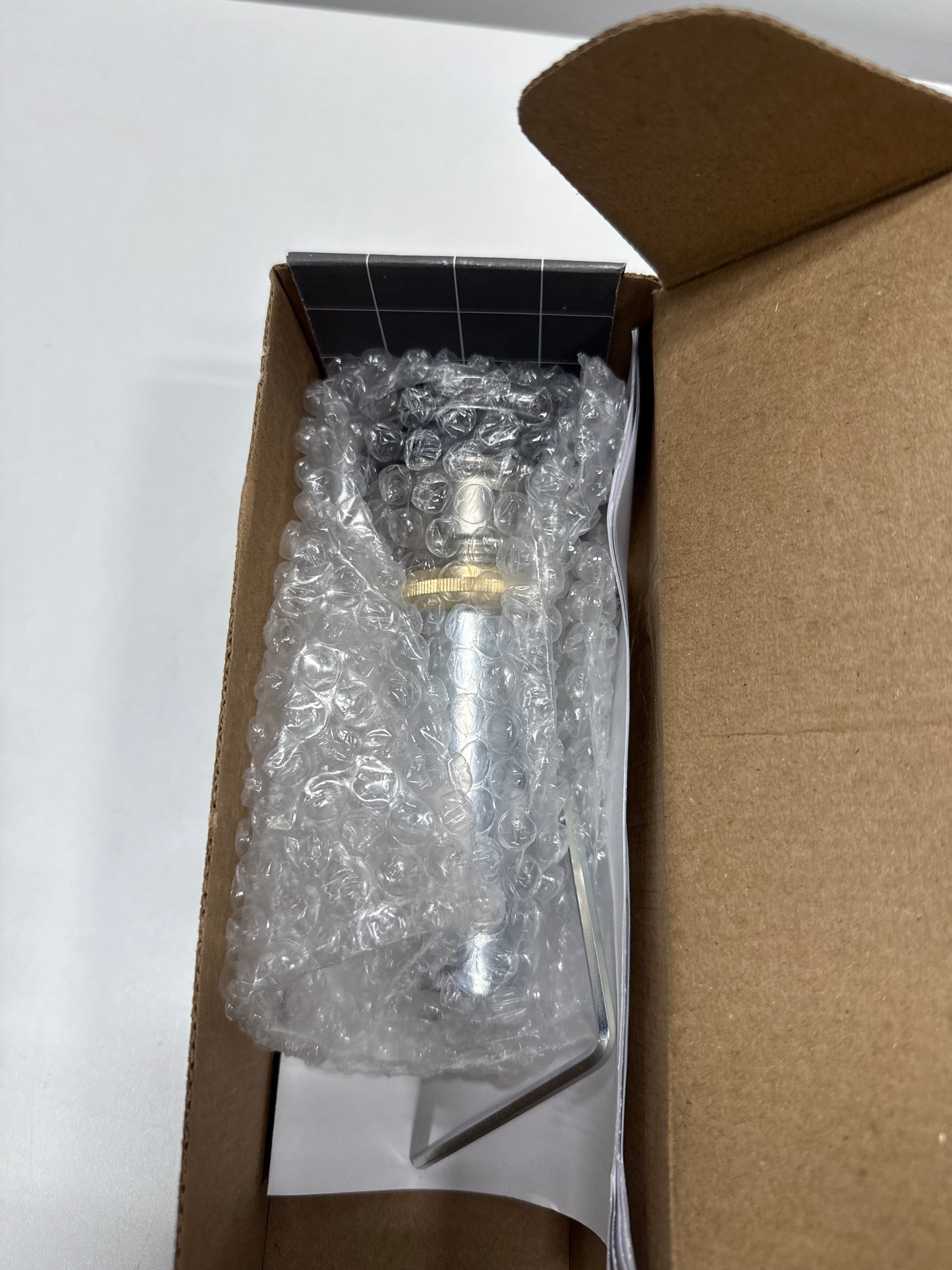 hansgrohe 50100831 Sink Push Open Drain, 1-1/4-Inch, Polished Nickel