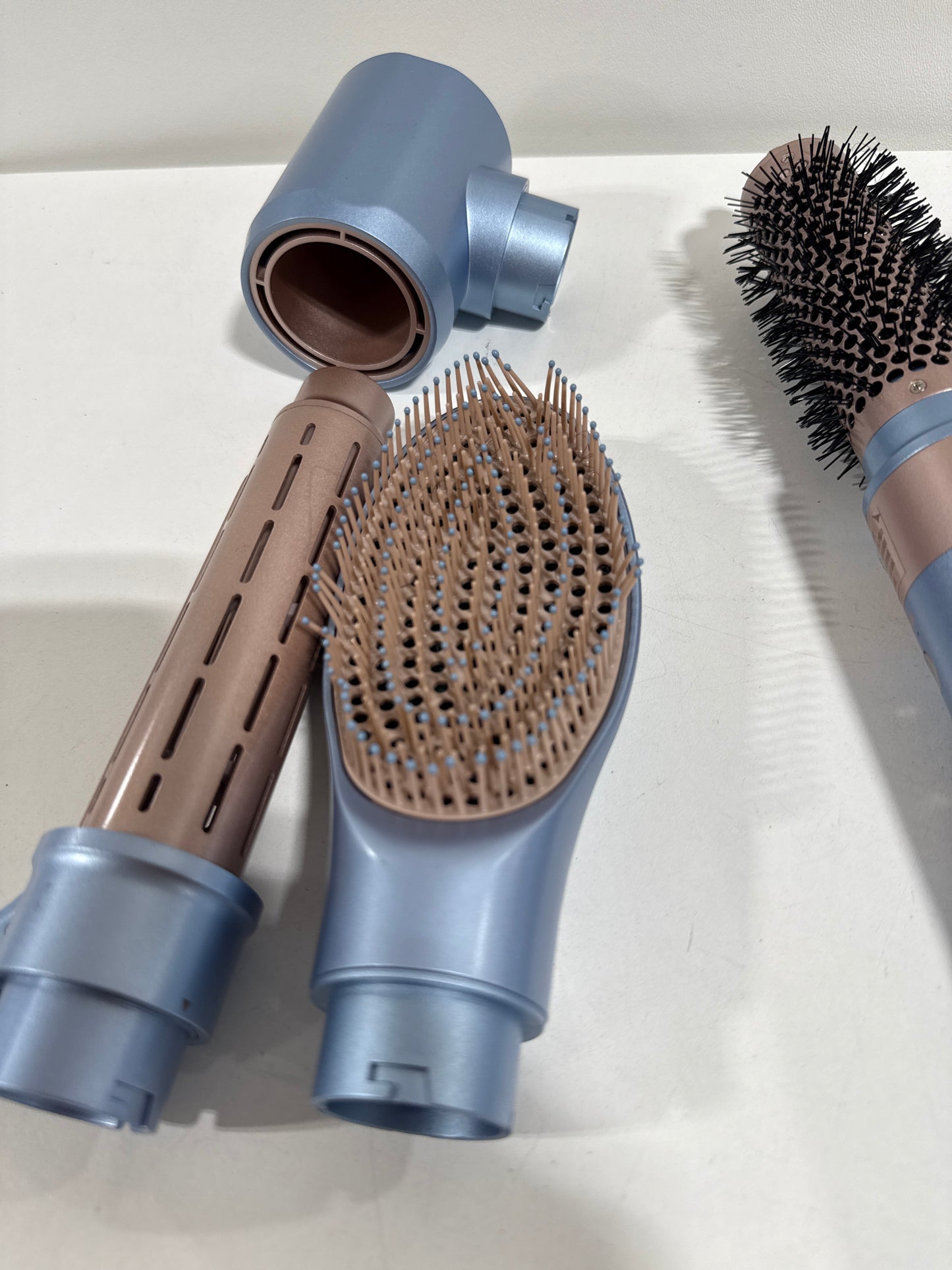 Used InfinitiPRO by Conair DigitalAIRE Multi-Attachment Styling System - 1200W - *Health & Beauty