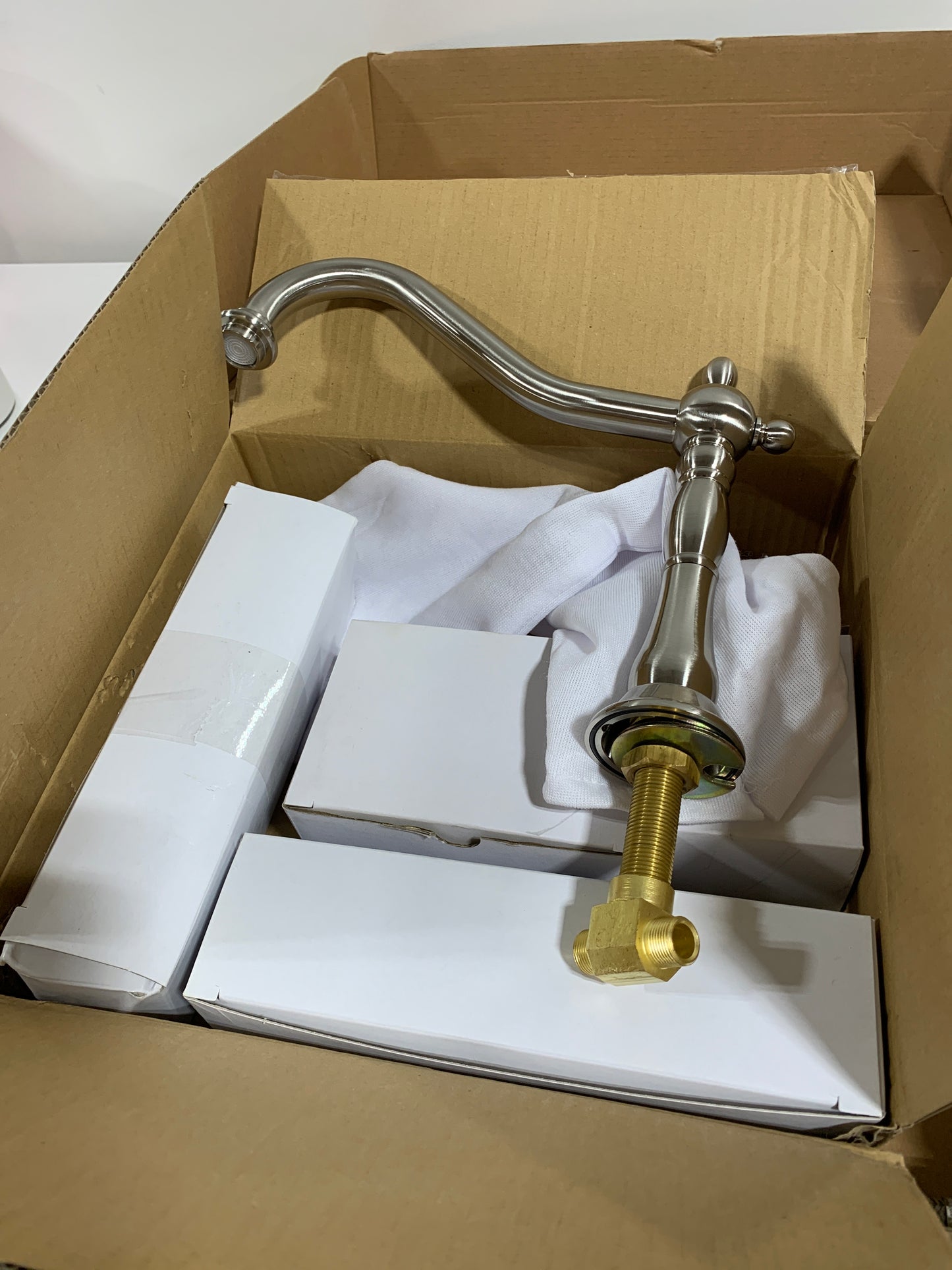 Signature Hardware 903778 Victorian Widespread Bathroom Faucet