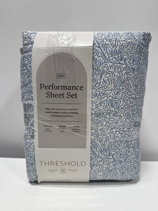 King Printed Performance 400 Thread Count Sheet Set Blue Floral - Threshold™: Cotton Sateen, Includes 4 Pieces, Fits 18" Mattress