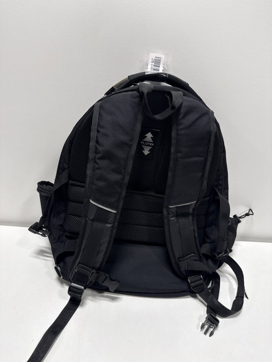 Traveler S Choice on the Go Laptop Backpack II with USB Port