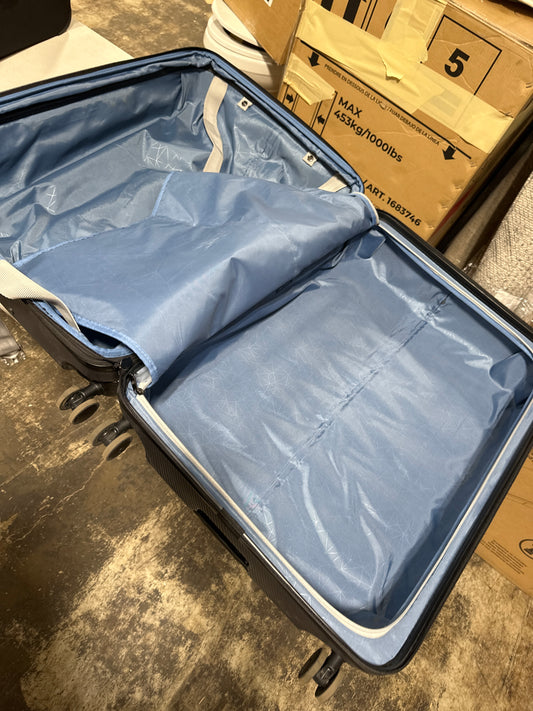 Damaged 30" Traveler's Choice Luggage