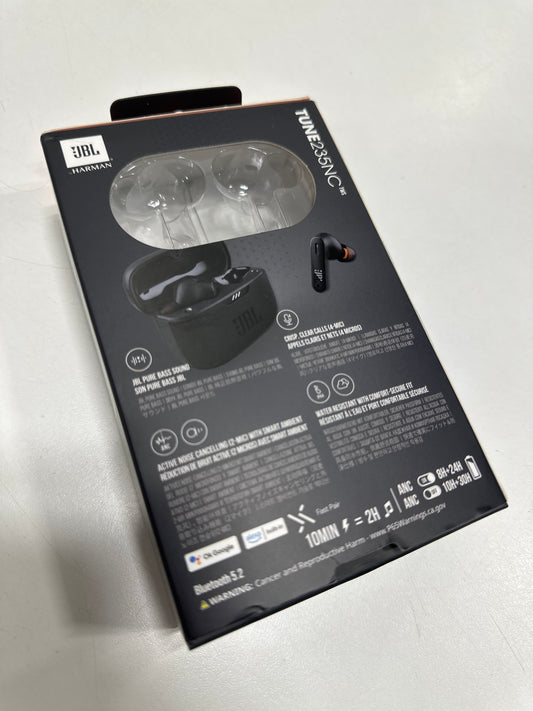 Used JBL - Tune 235NC True Wireless Noise Cancelling in-Ear Earbuds - Black
