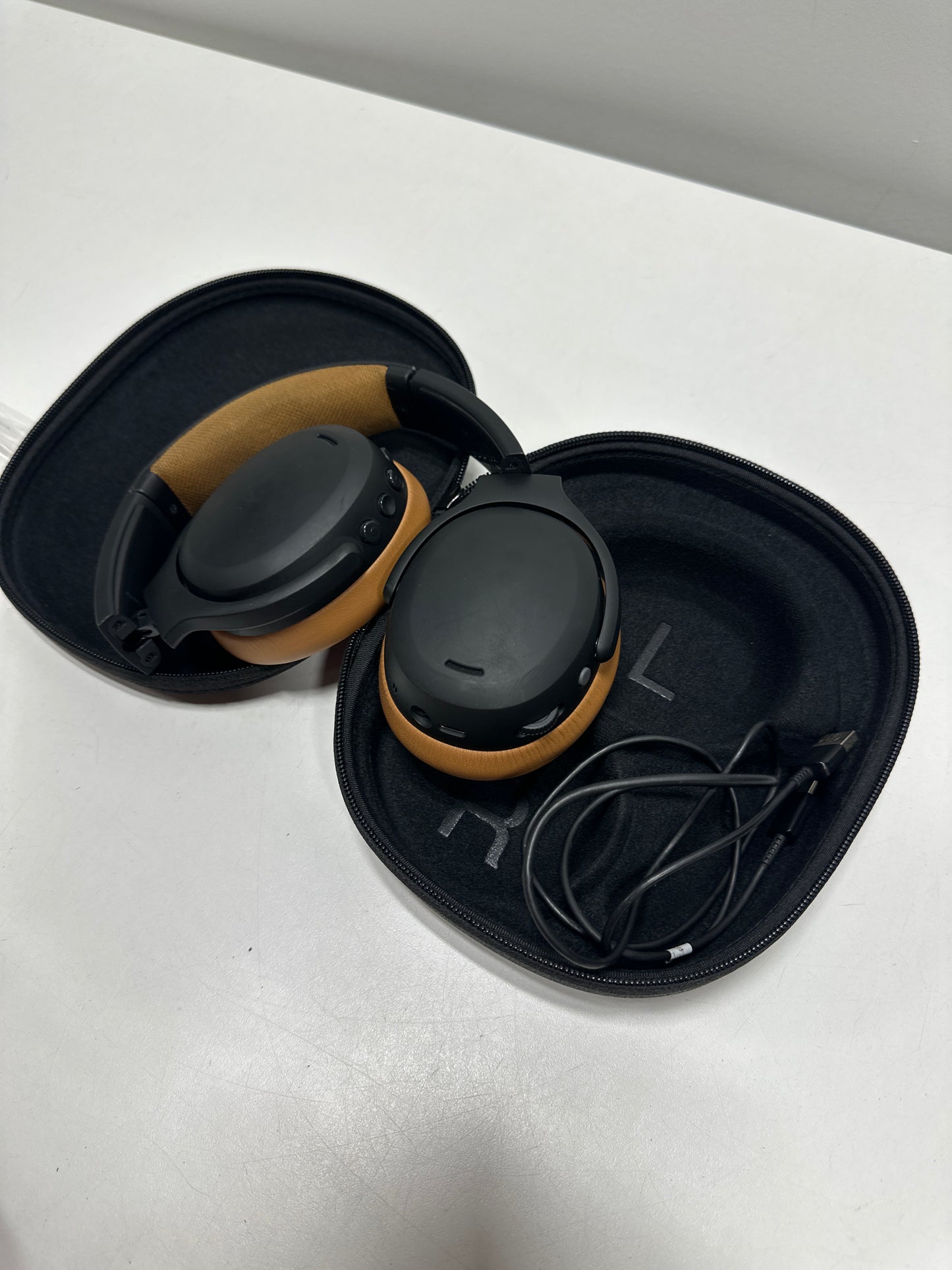 Used Skullcandy - Crusher ANC 2 Over-the-Ear Noise Canceling Wireless Headphones - Black/Tan