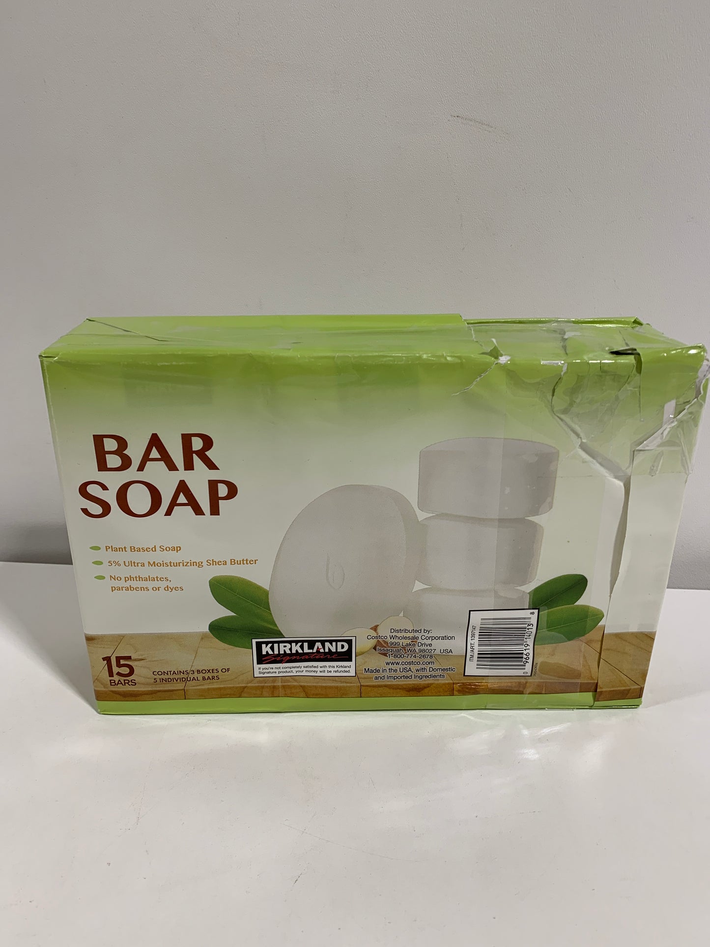 Kirkland Signature Bar Soap with Shea Butter 4.5 Ounce (14 Count)