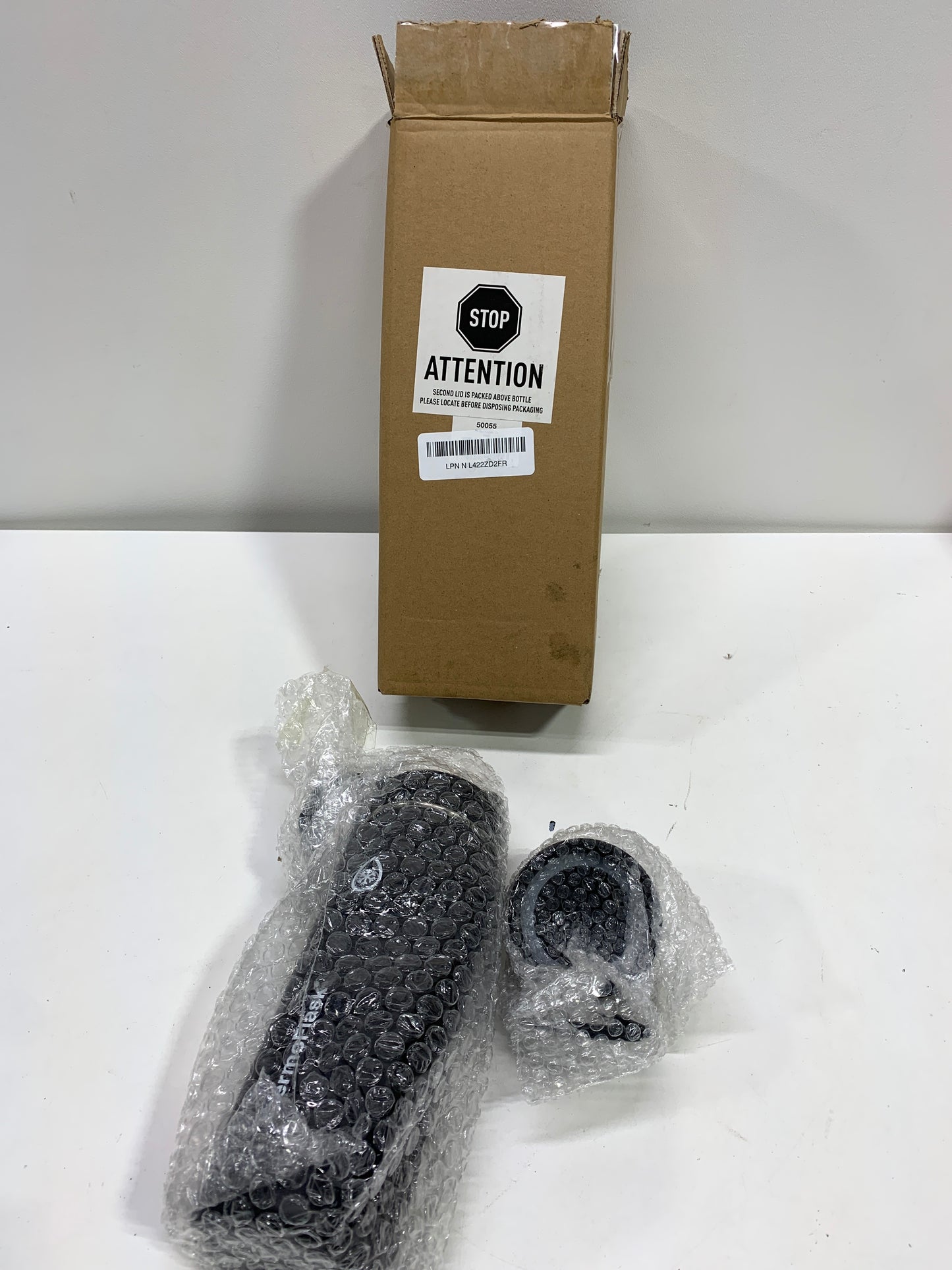 ThermoFlask 18oz Insulated Stainless Steel Bottle 2 in 1 Chug and Straw Lid Black