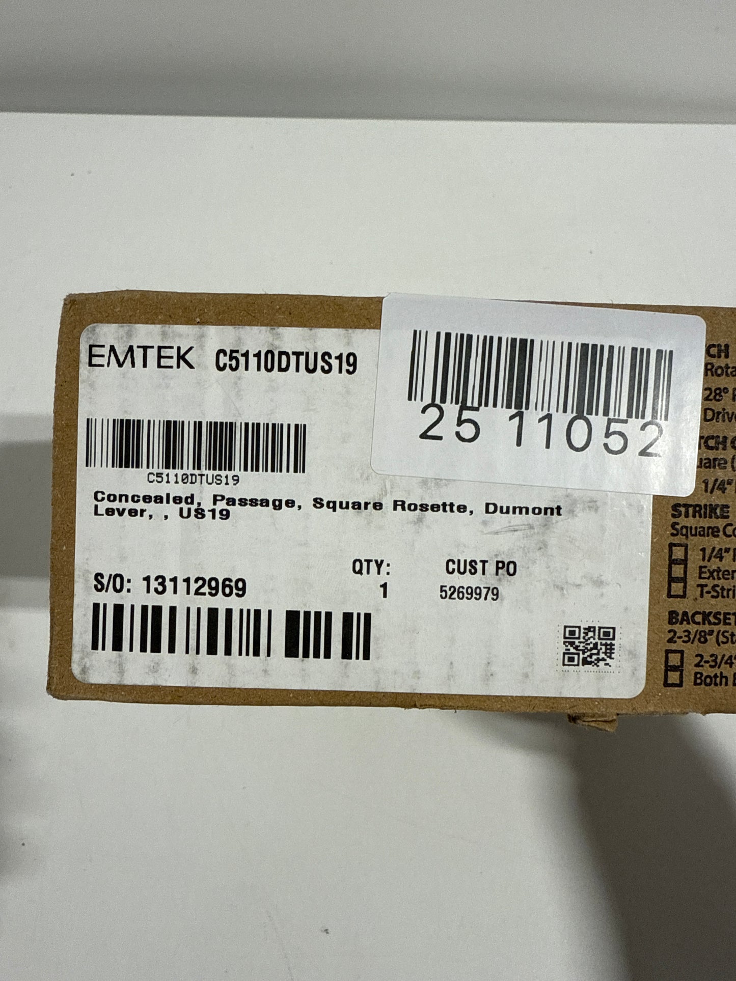 Emtek Dumont Passage Door Lever Set with Square Rose and Concealed Screws from the Brass Modern Collection Model: C5110DTUS19