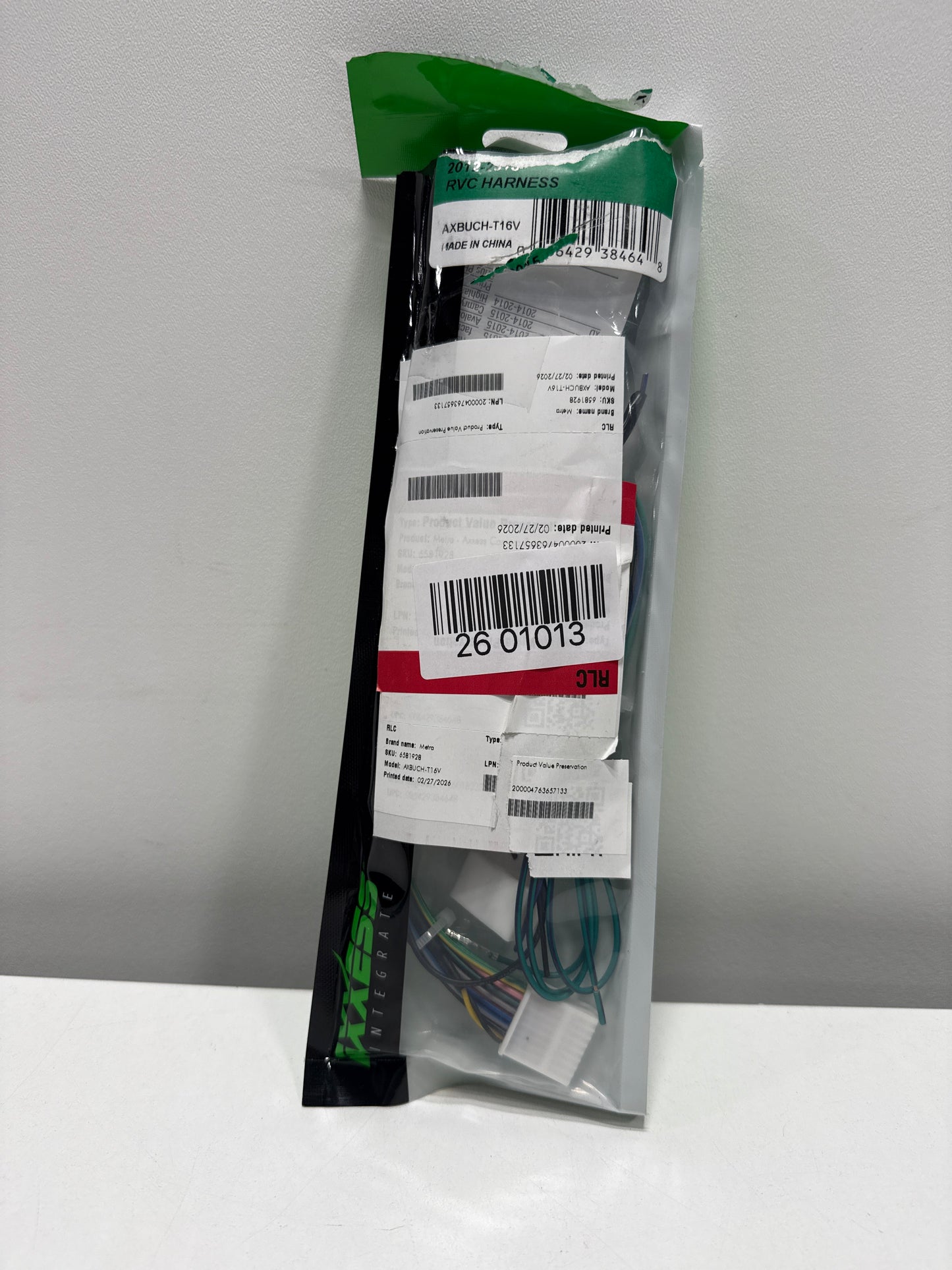 Axxess AXBUCH-T16V Backup Camera Retain/Add-on Kit for 2013-2016 Toyota Scion Vehicles