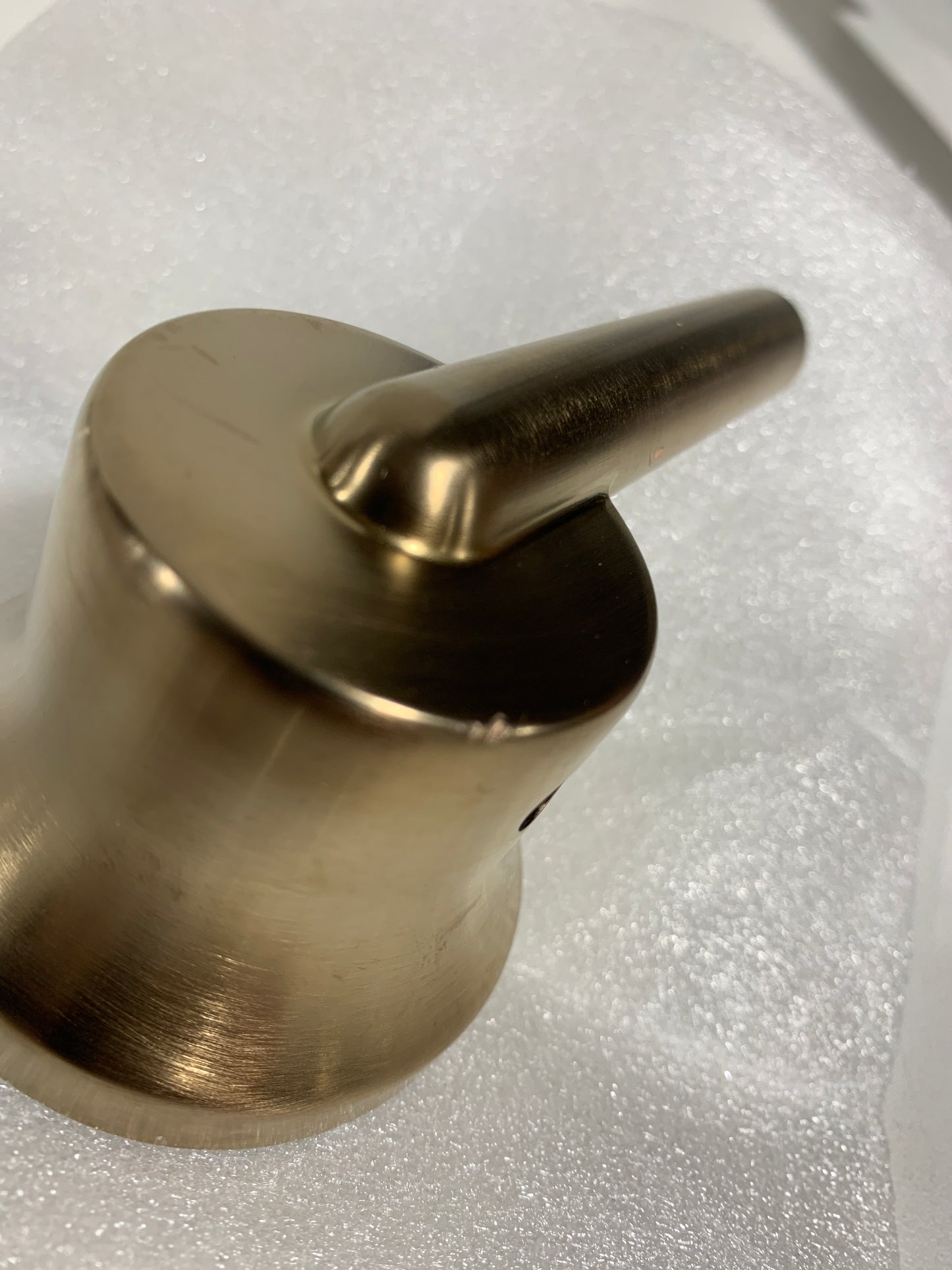 Scratch Delta Trinsic Gold 1-Handle Wall-Mount Valve Trim Kit in Champagne Bronze