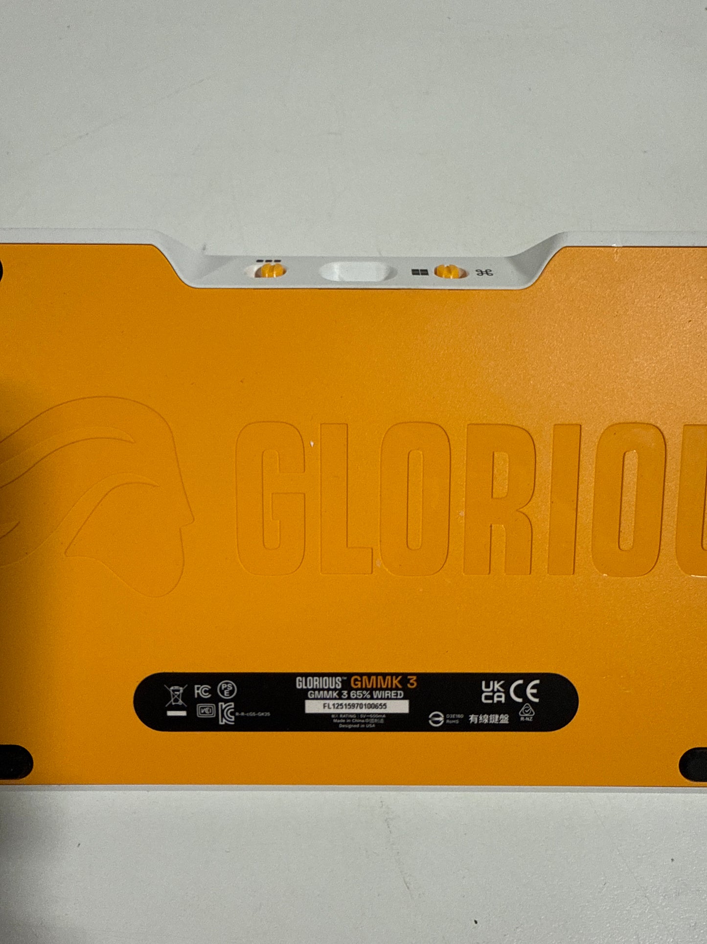 Used Glorious - GMMK 3 65% Wired Mechanical Linear Switch Gaming Keyboard with Hot-swappable Switches - White