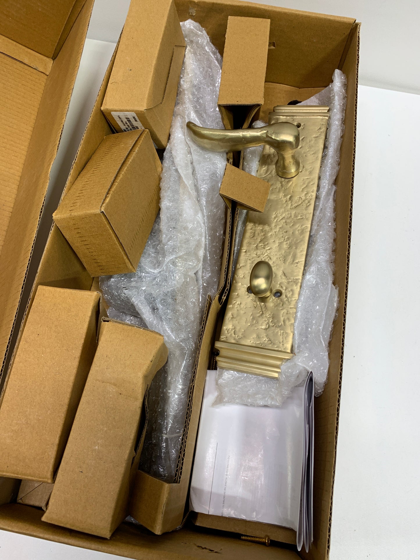 Signature Hardware 441366 Griggs Left Handed Solid Brass Full Plate Keyed Entry Single Cylinder Door Handleset with Interior Lever and 2-3/4" Backset - Satin Brass