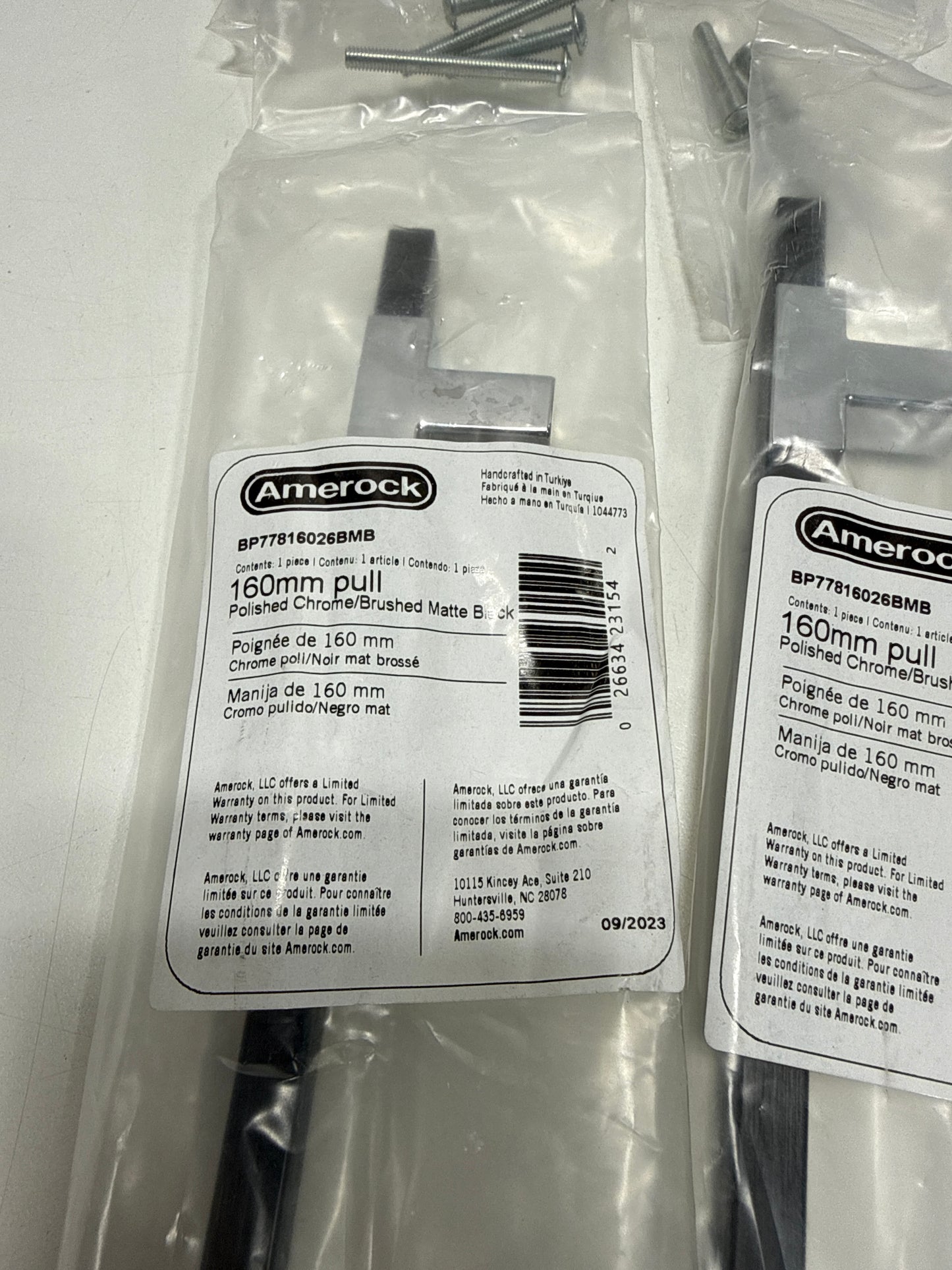 8 x Amerock | Cabinet Pull | Polished Chrome/Brushed Matte Black | 6-5/16 inch (160 mm) Center to Center | Urbanite