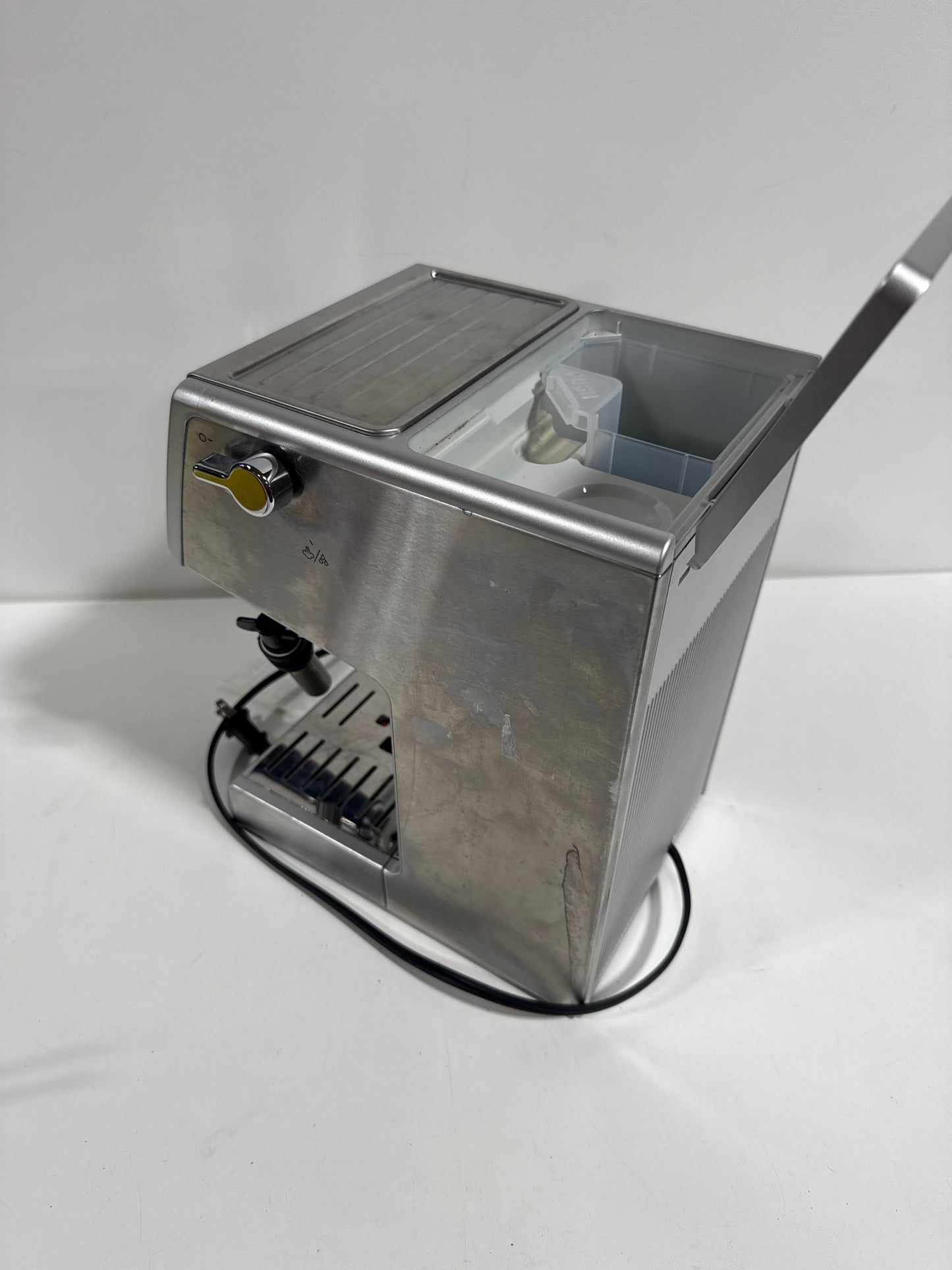 Used De'Longhi 15 Bar Pump Espresso Machine - ECP3630