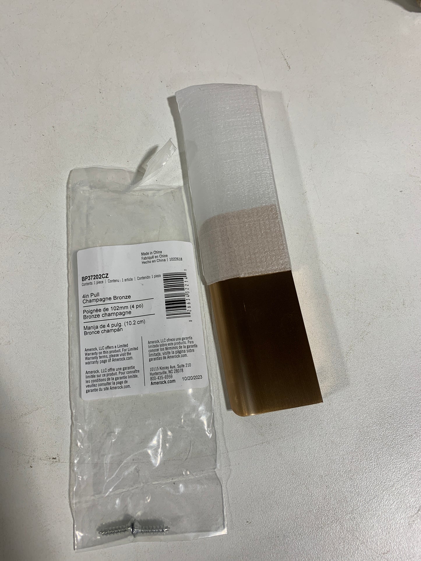 5 Streamline Tab 4 in. Center-to-Center (102mm) Modern Champagne Bronze Cabinet Edge Pul