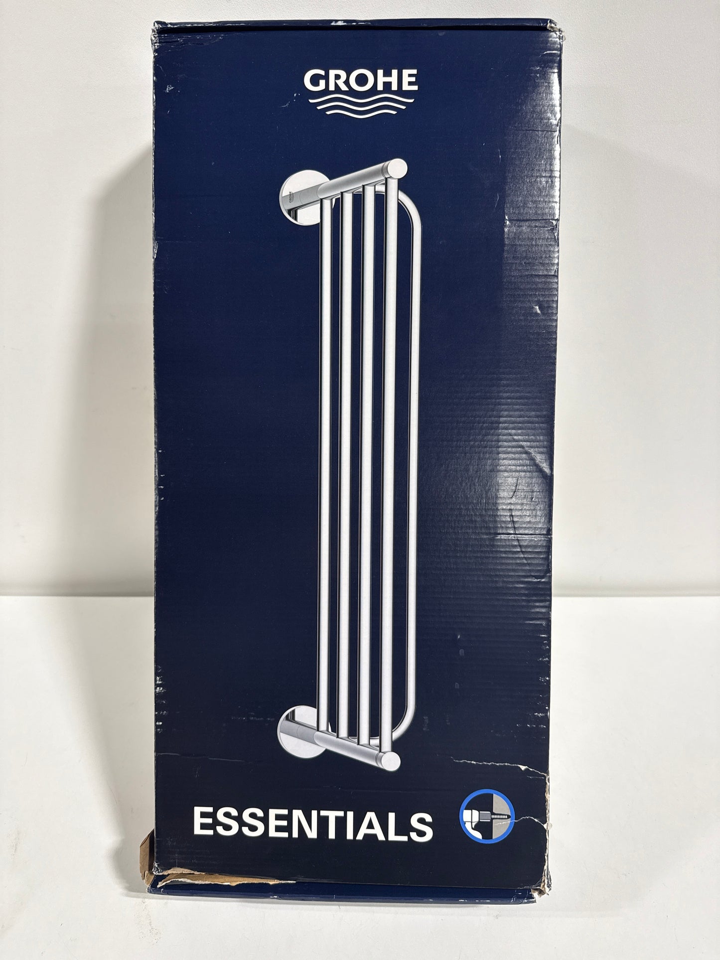 Grohe 40 800 Essentials 23-2/5" Towel Rack with Integrated Towel Bar Brushed Nickel