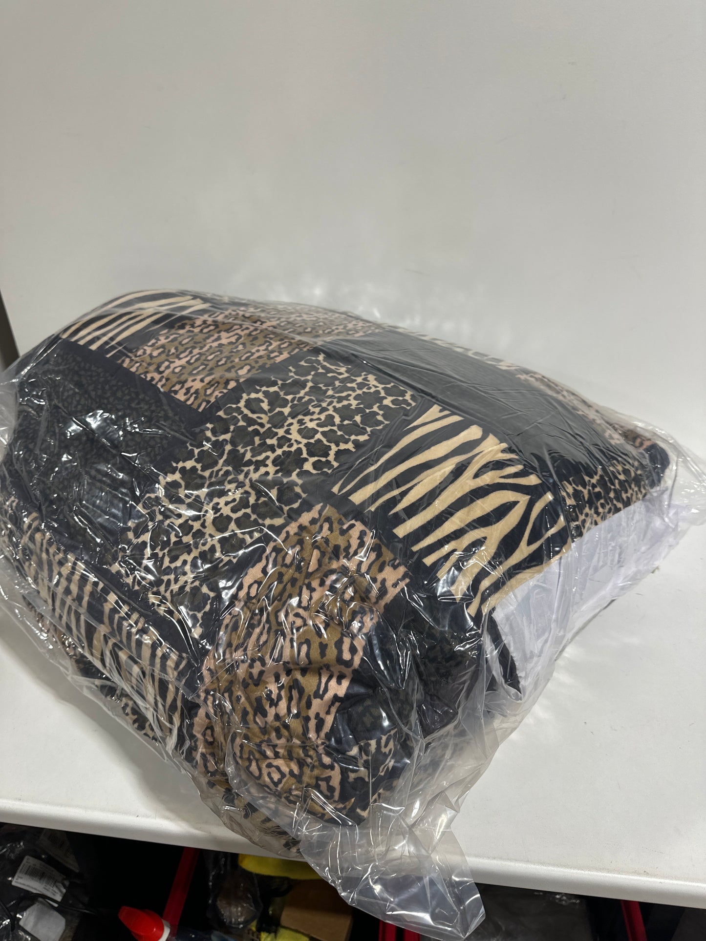 GrandLinen 7 Piece King Size Dark Brown Black Animal Print Safari Comforter Set. Leopard, Zebra, Cheetah Velvet Bedding with Accent Pillows and Bed Skirt