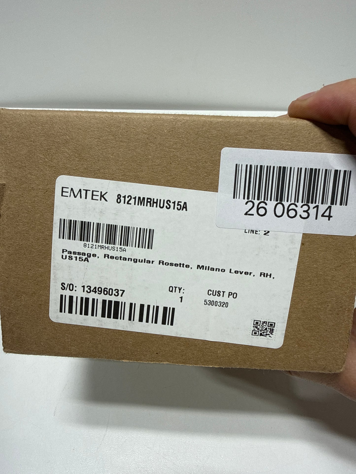 Emtek Passage Set, Rectangular Rosette, Milano Lever (Right Hand, Pewter)
