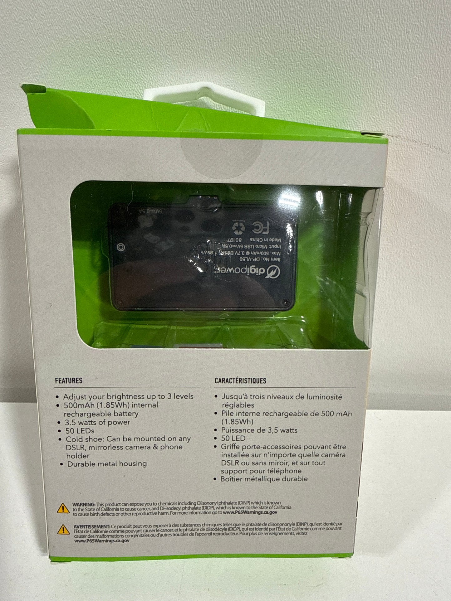 Digipower - Insta-Fame Dimmable 50 LED Super Bright Video Light with 3X Light Diffusers and Smartphone Mount - Black