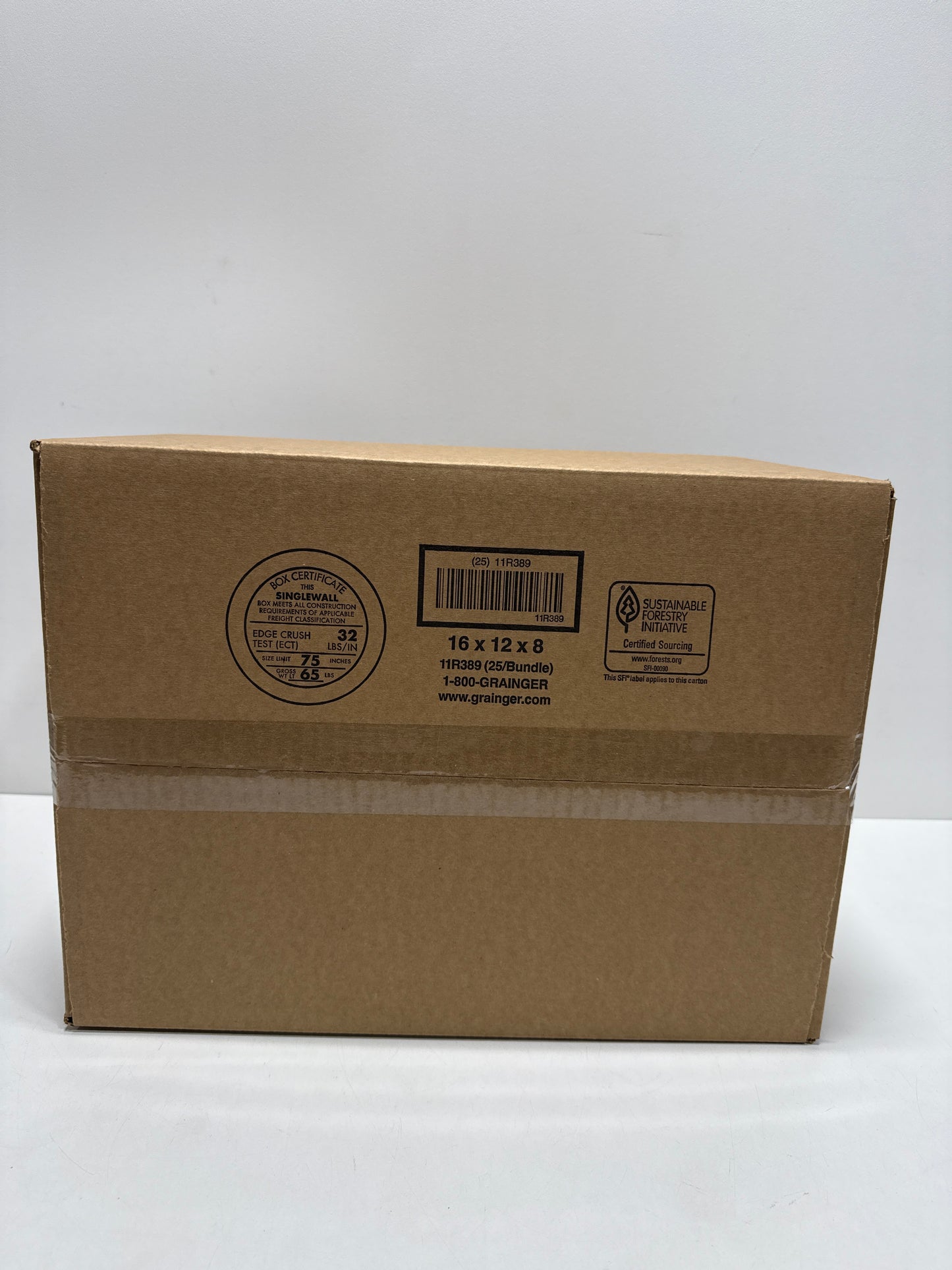 Branzoe Retail Outlet Mystery Box - 16" x 12" x 8" (Mixed Sports Apparel)