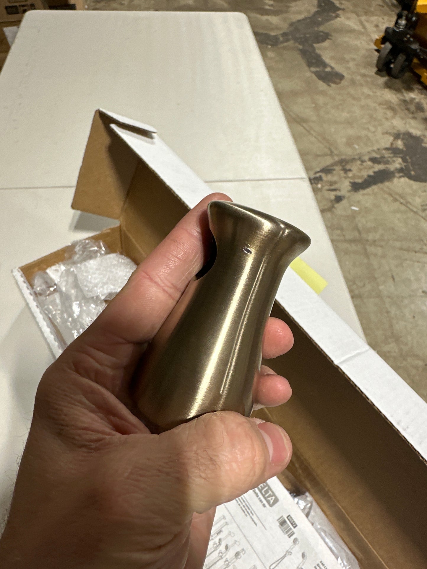 Scratch Delta 1.75 GPM Compel Hand Shower Package - Includes Hand Shower, Slide Bar, Hose