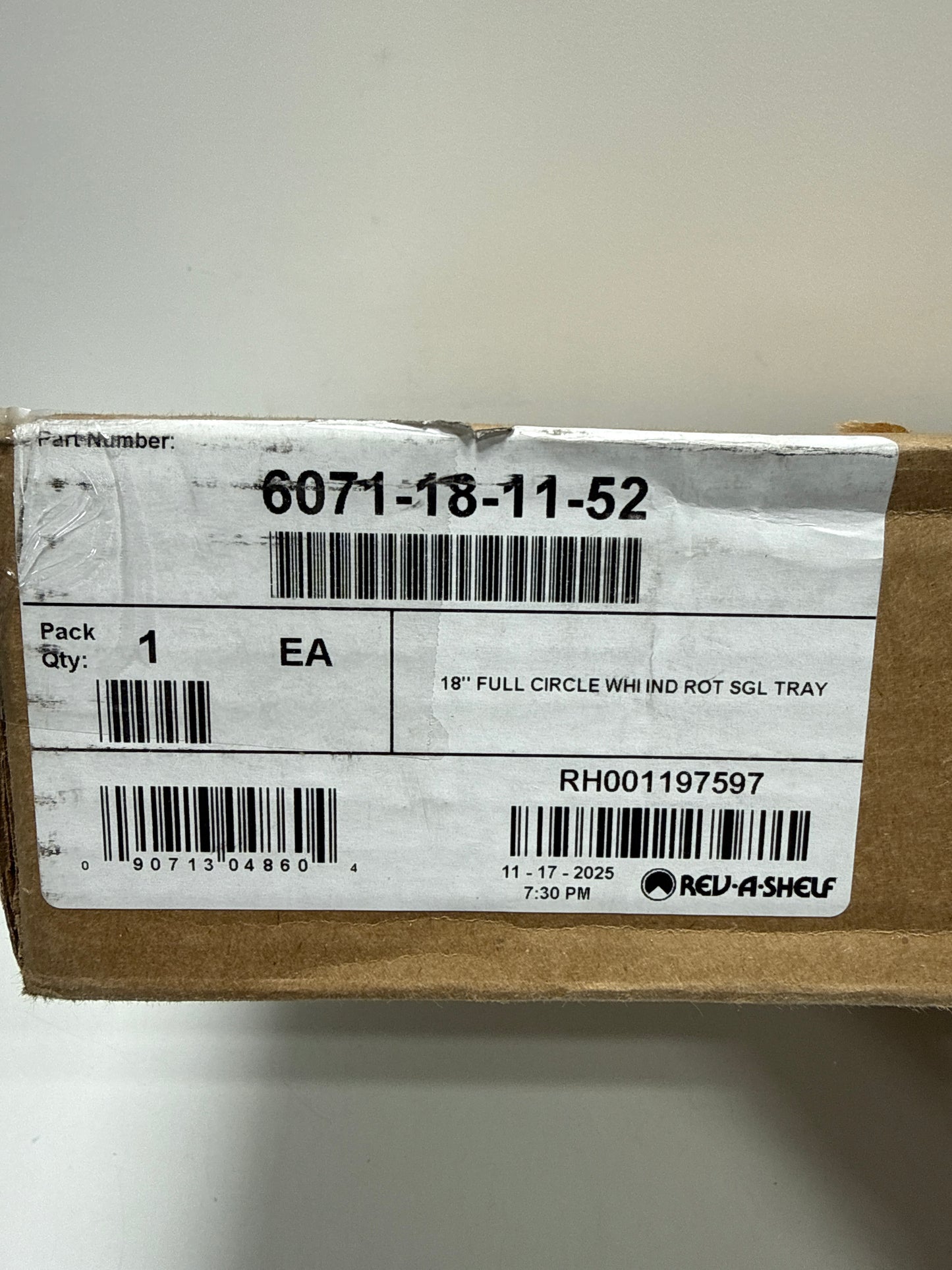 Rev-a-Shelf 6071-18-52 Classic 1 Shelf 18 Full Circle Lazy Susan - White