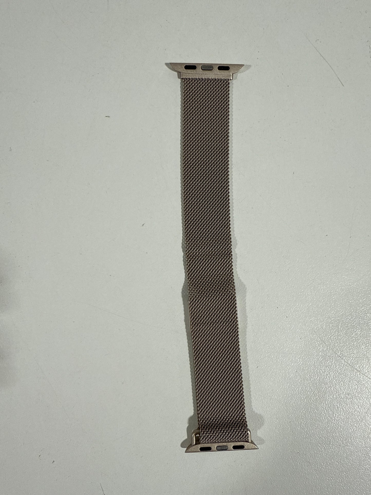 Insignia™ - Stainless Steel Mesh Band for Apple Watch 38mm, 40mm, 41mm, SE, and 42mm Series 10 - Champagne