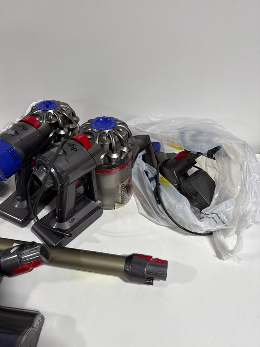 2 For Parts Dyson V8 Absolute Vaccum Cleaners