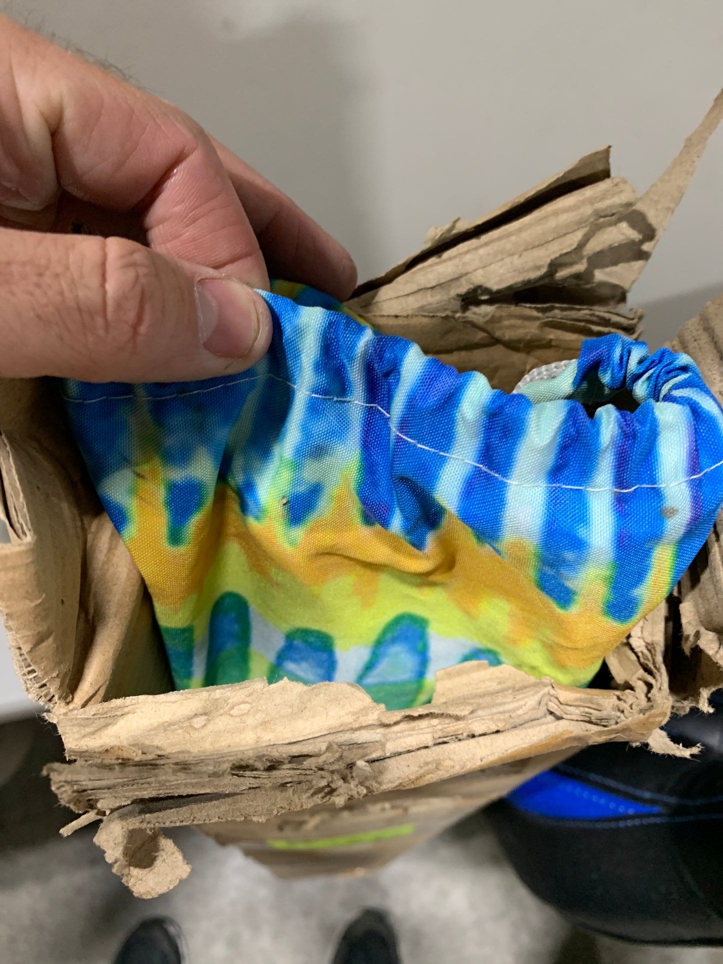 SNAIL Beach Umbrella 7 ft Sand Tilt Umbrella with Sand Anchor, Portable Sun ray Protection Beach Umbrella with Carry Bag