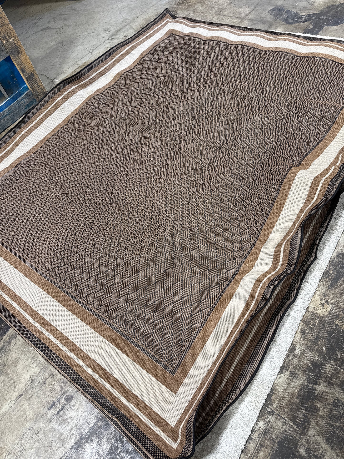 Ravenna Indoor/Outdoor Rug, Tyler 8 x 10 ft