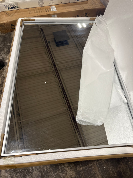 Elegant Decor Monet 42" x 28" Rectangle Metal Frame Mirror in Silver