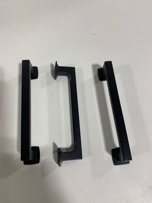 See Desc Franklin Brass 5-1/16 in. (128 Mm) Classic Matte Black Cabinet Drawer Pulls (10-Pack)