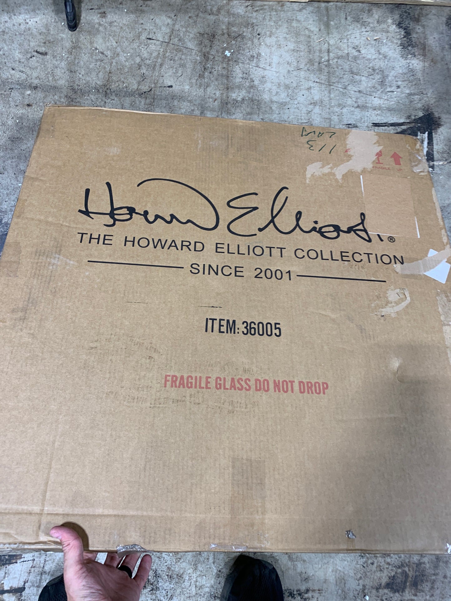 Bellevue 28" Diameter Circular Frameless Bathroom Mirror