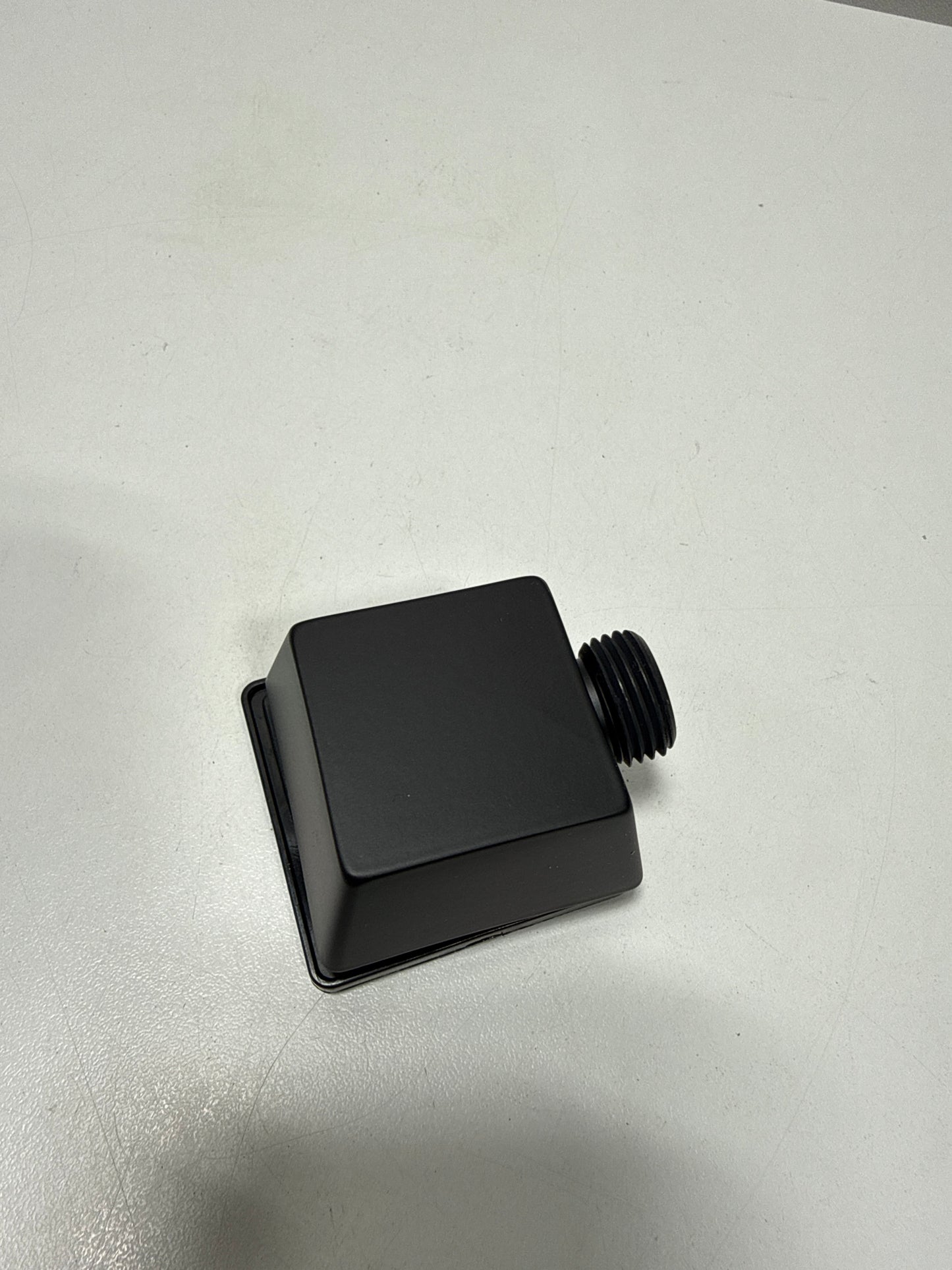 Delta Square Wall Elbow for Hand Shower in Matte Black 50570-BL