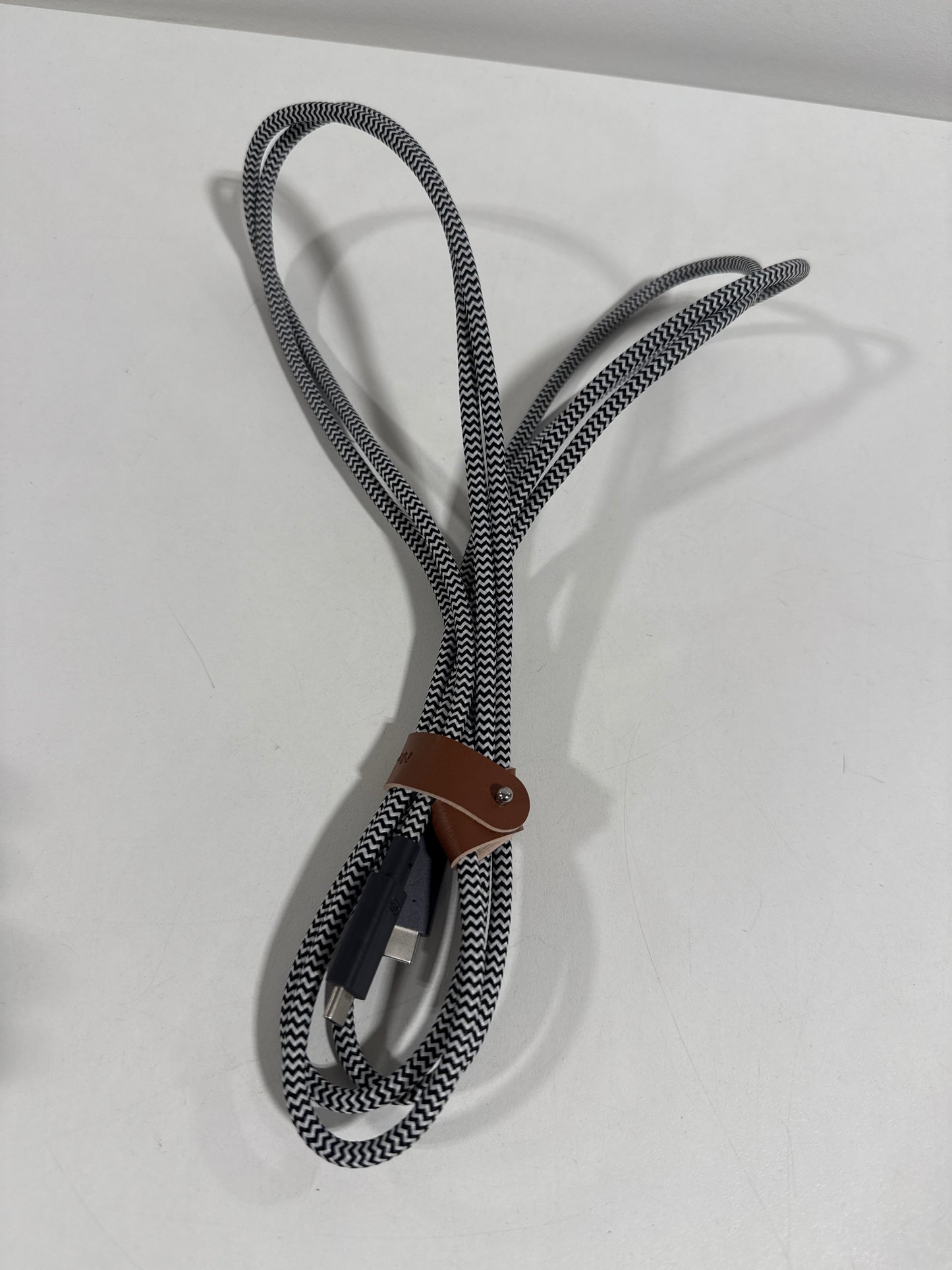 Native Union 8' USB-C 240W Belt Cable - Zebra