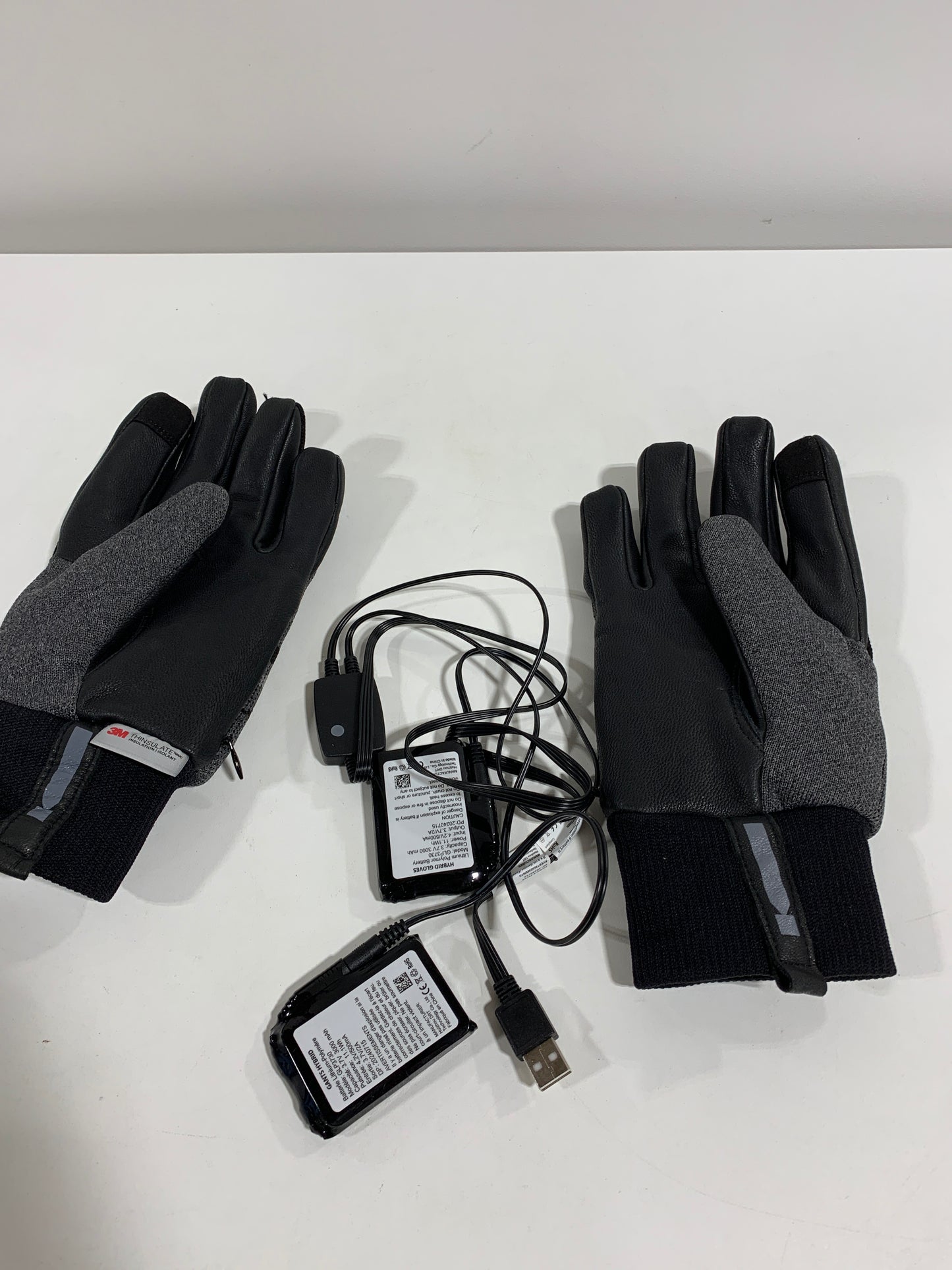 Karbon 3D Knit Heated Gloves
