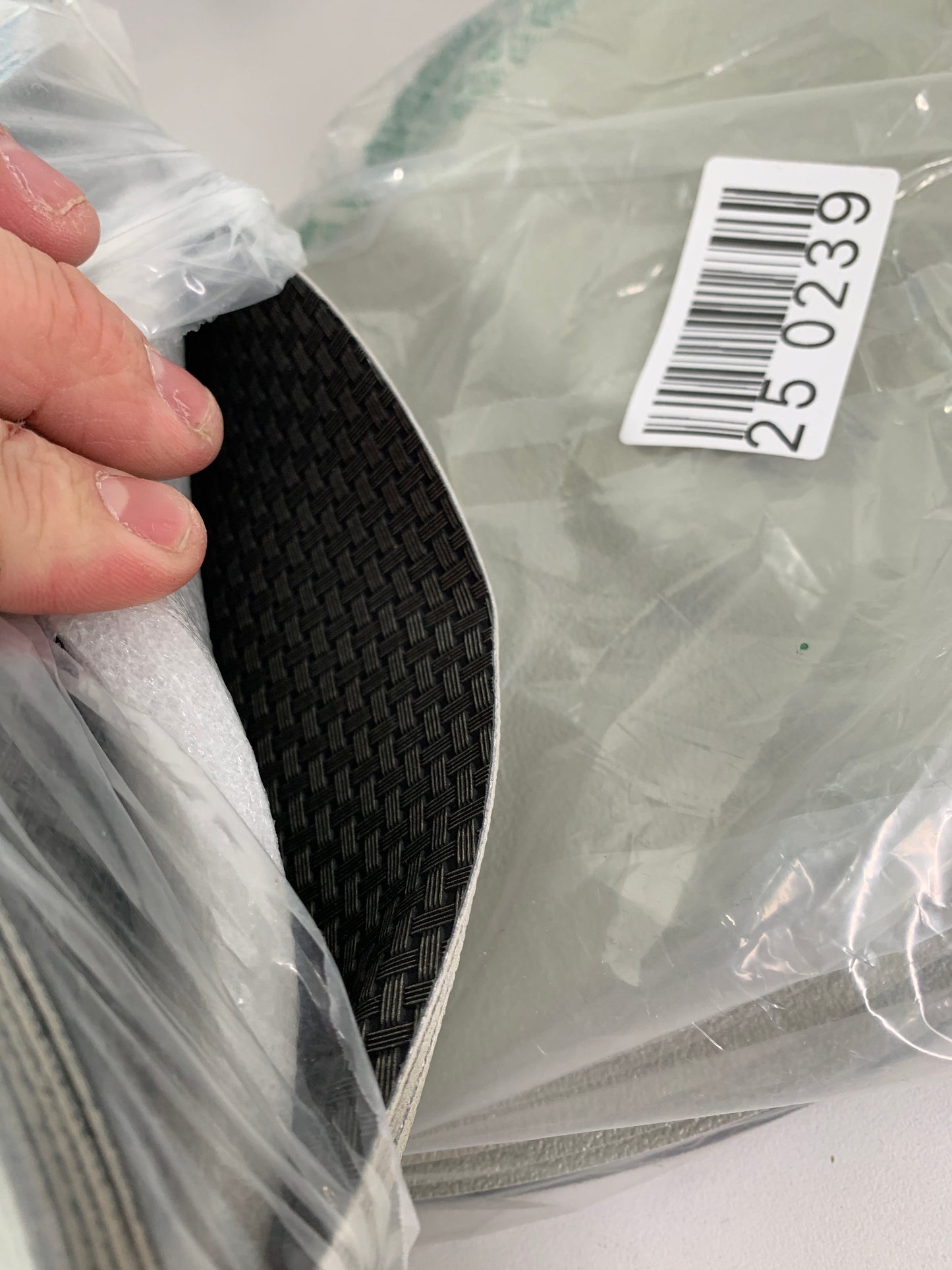 Placemats Set of 12, Placemats with Coasters Heat Resistant Scratch Resistant Non-Slip Waterproof Oil Resistant Washable - 15" Round Table Mat - for Kitchen Table(Glossy Black)