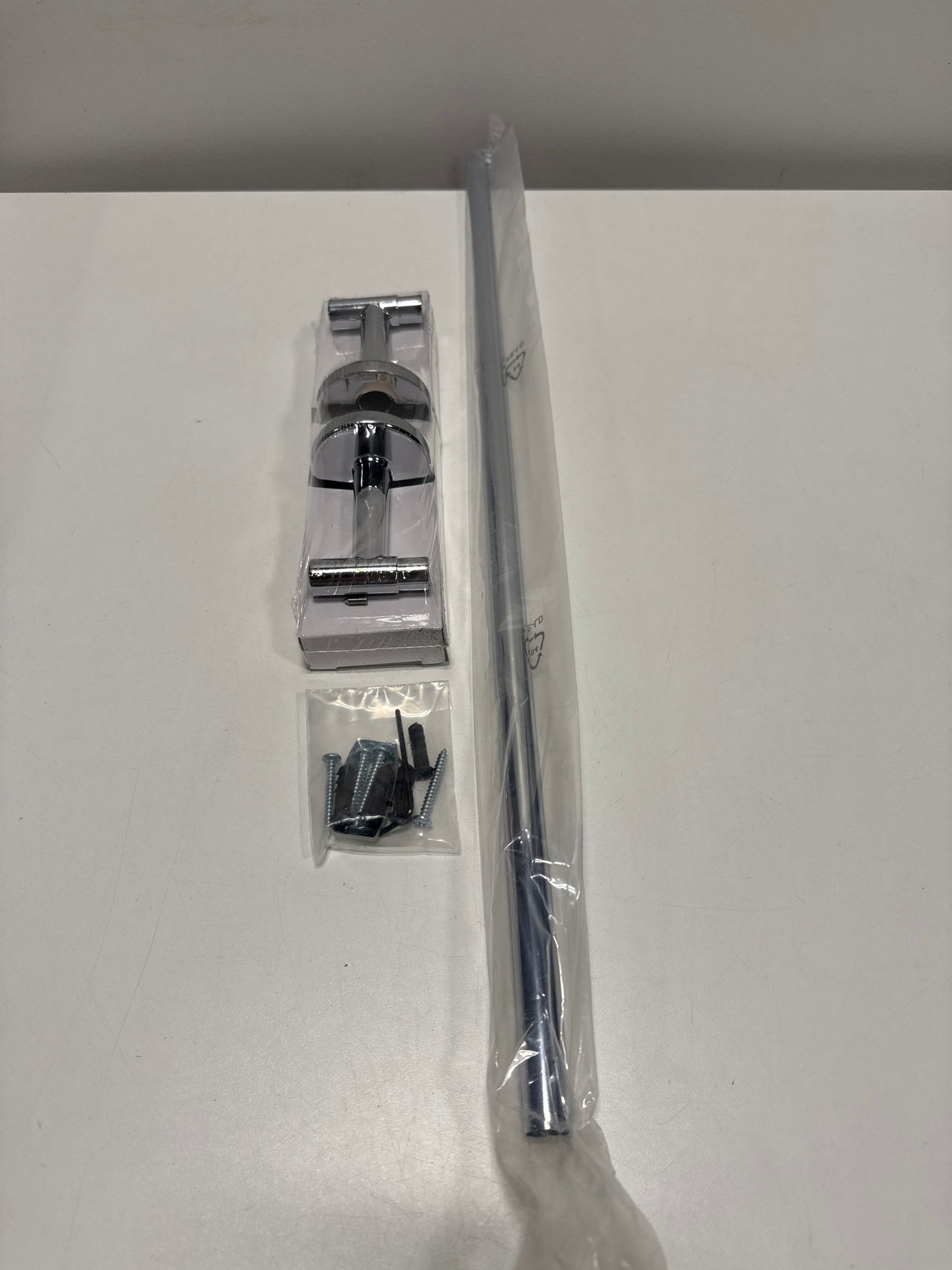 Delta 759240 Trinsic 24 in. Wall Mount Towel Bar Bath Hardware Accessory in Polished Chrome