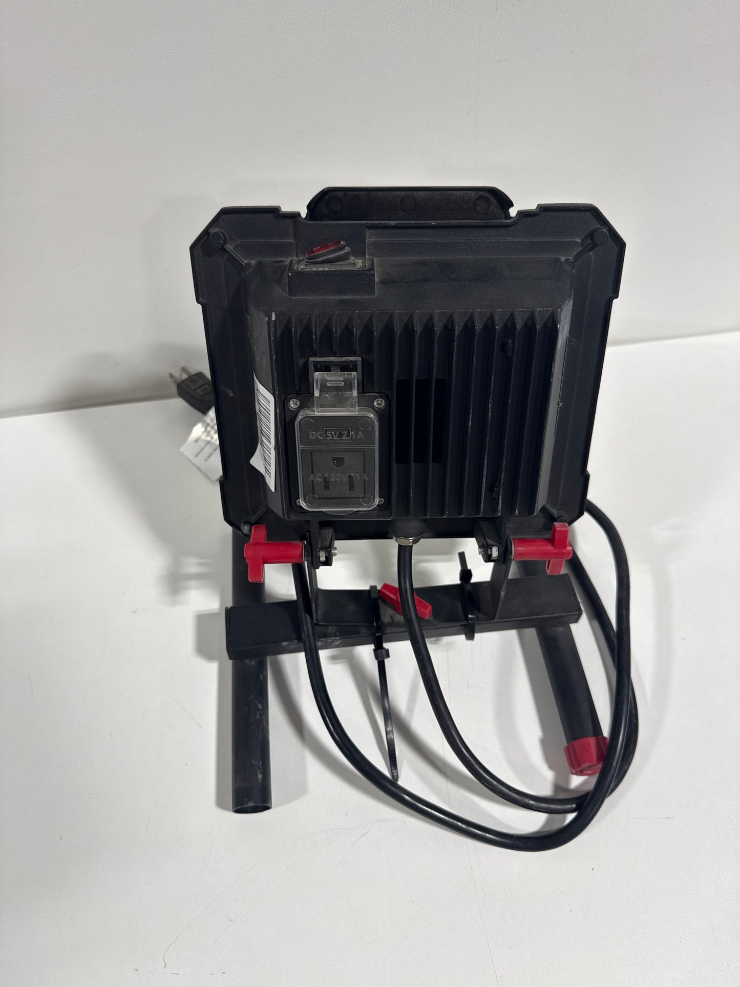 Used Huskey 3500-Lumen Portable LED Work Light