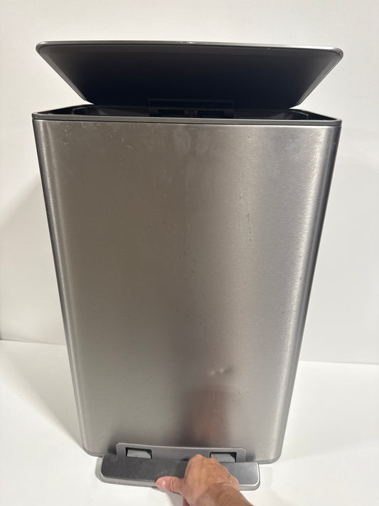 Damage Used Kohler 47L Step Trash Can