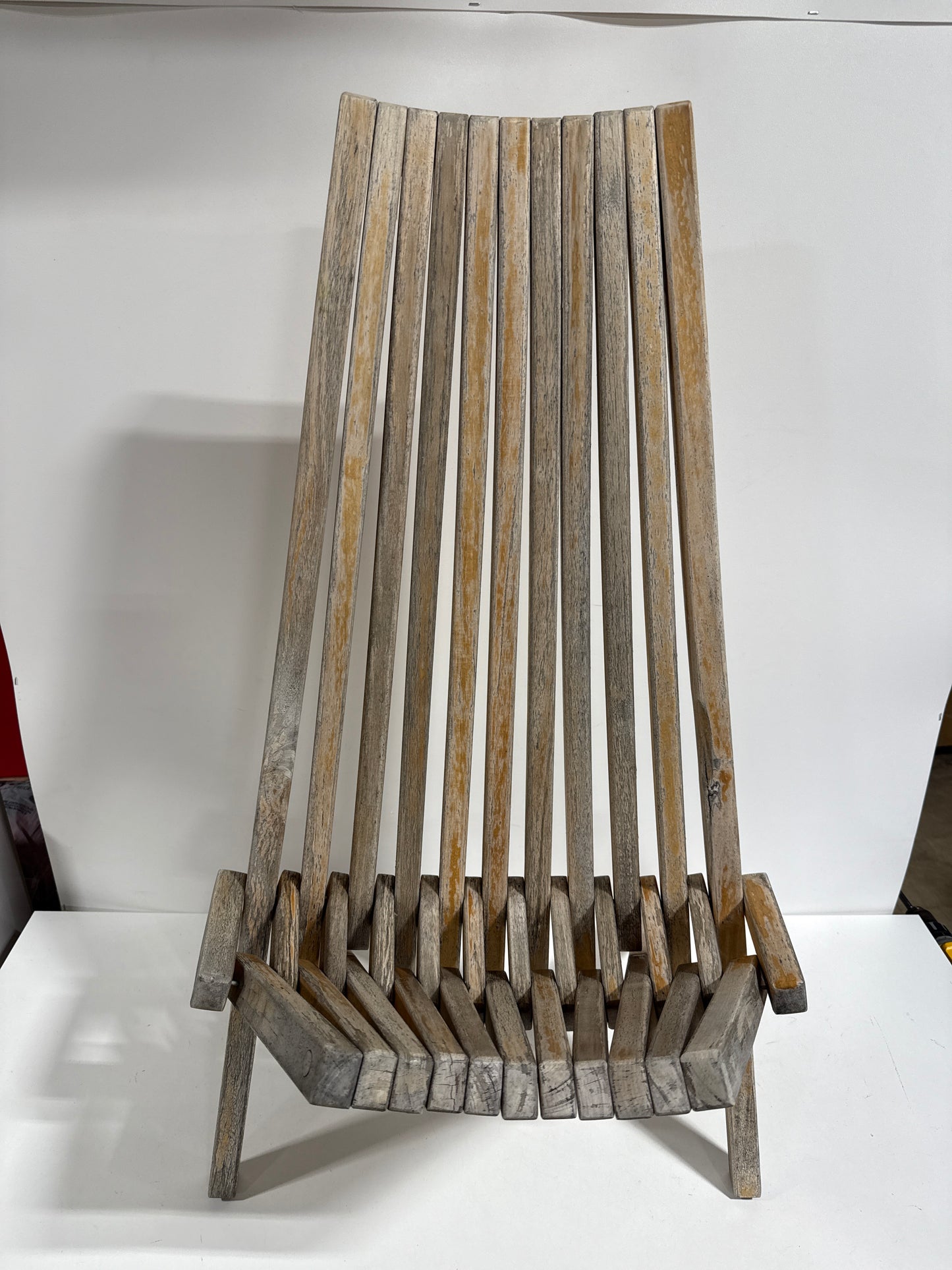 Used Melino Wooden Folding Chair