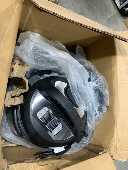 Instant Pot - 8 Quart Duo Crisp 11-in-1 Electric Pressure Cooker with Air Fryer - Stainless Steel/Silver