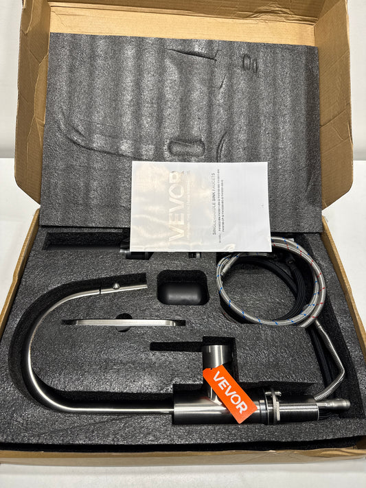 SKYSHALO Single Handle Sink Faucet, Brushed Nickel Kitchen Faucet with Pull Down Sprayer, Suitable for Bathroom, RV, Bar Sink