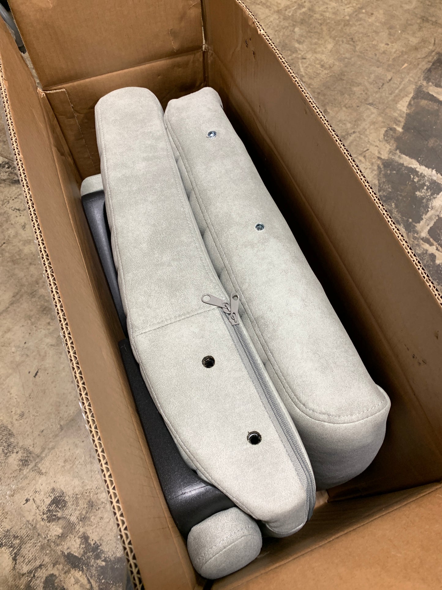 Missing Hardware Click365 Transform 3.0 Ergonomic Vegan Leather Swivel Desk Chair, Gray (CCHR10008D)