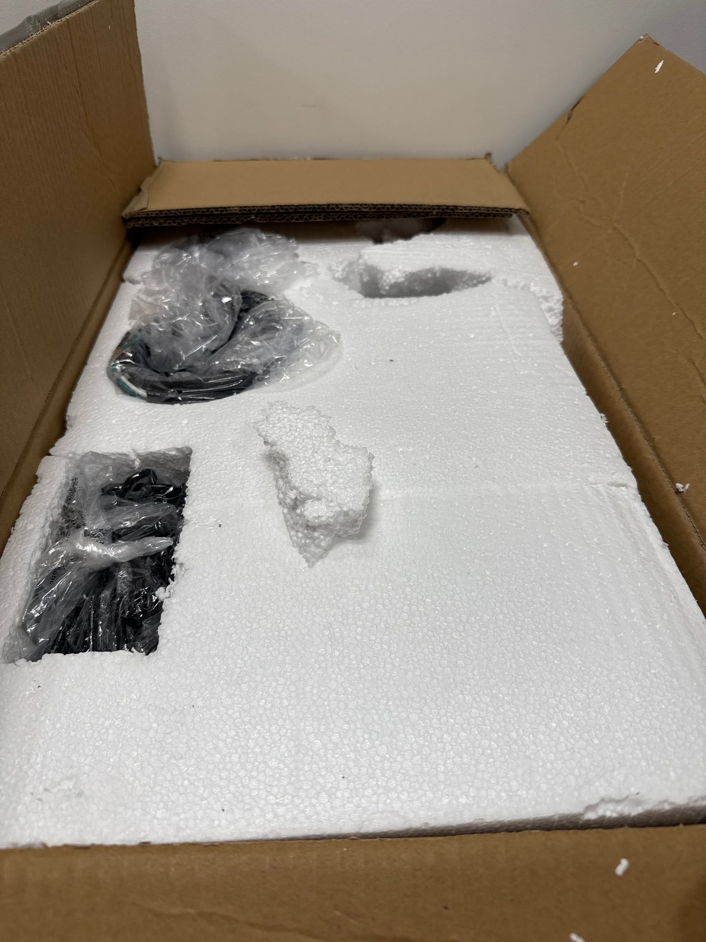 YANSUN 47 in. 24-Light Black Large Farmhouse Wagon Wheel Chandelier, Industrial Pendant