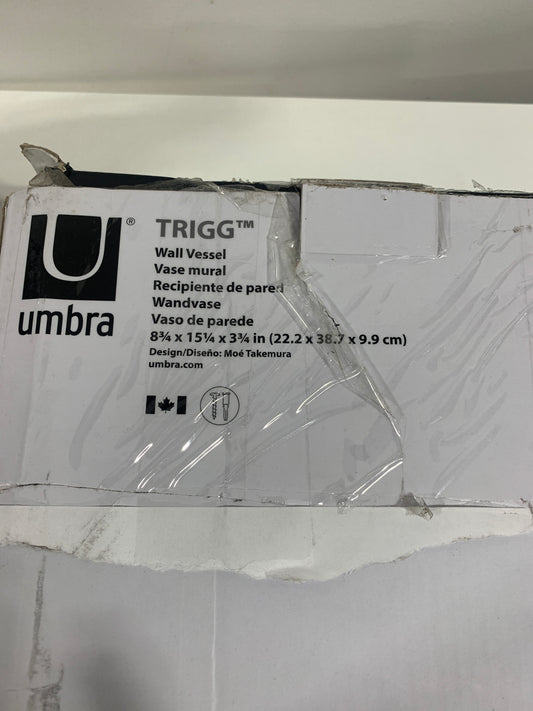 Umbra 470752 Trigg 8-3/4" X 4" Wall Display Ceramic Planter by Moe Takemura Copper Home Decor Containers Planters