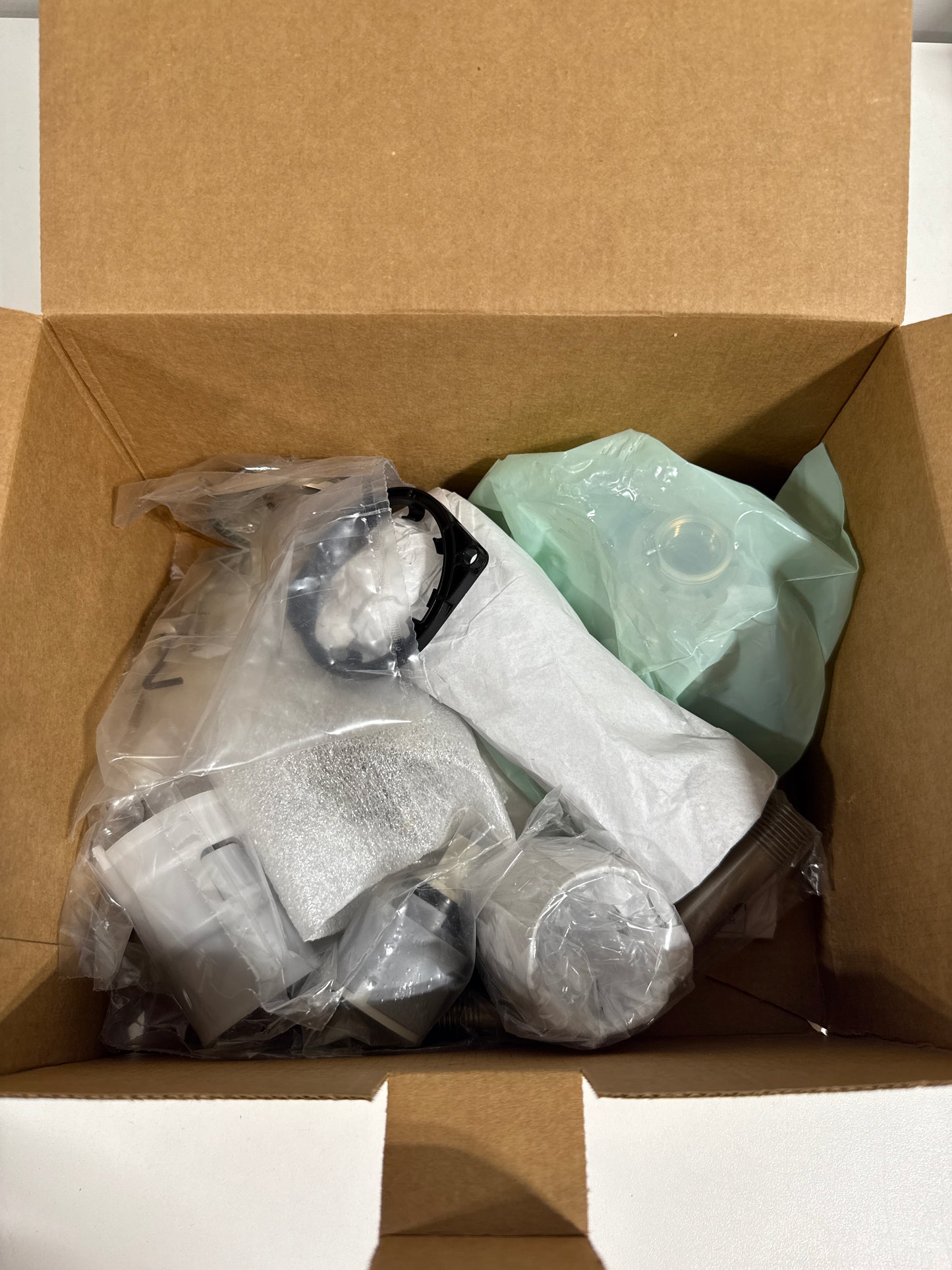 Moen UT2903EP Gibson Tub and Shower Trim Package with 1.75 GPM Single Function Shower Head Brushed Nickel Showers Tub and Shower Pressure Balanced