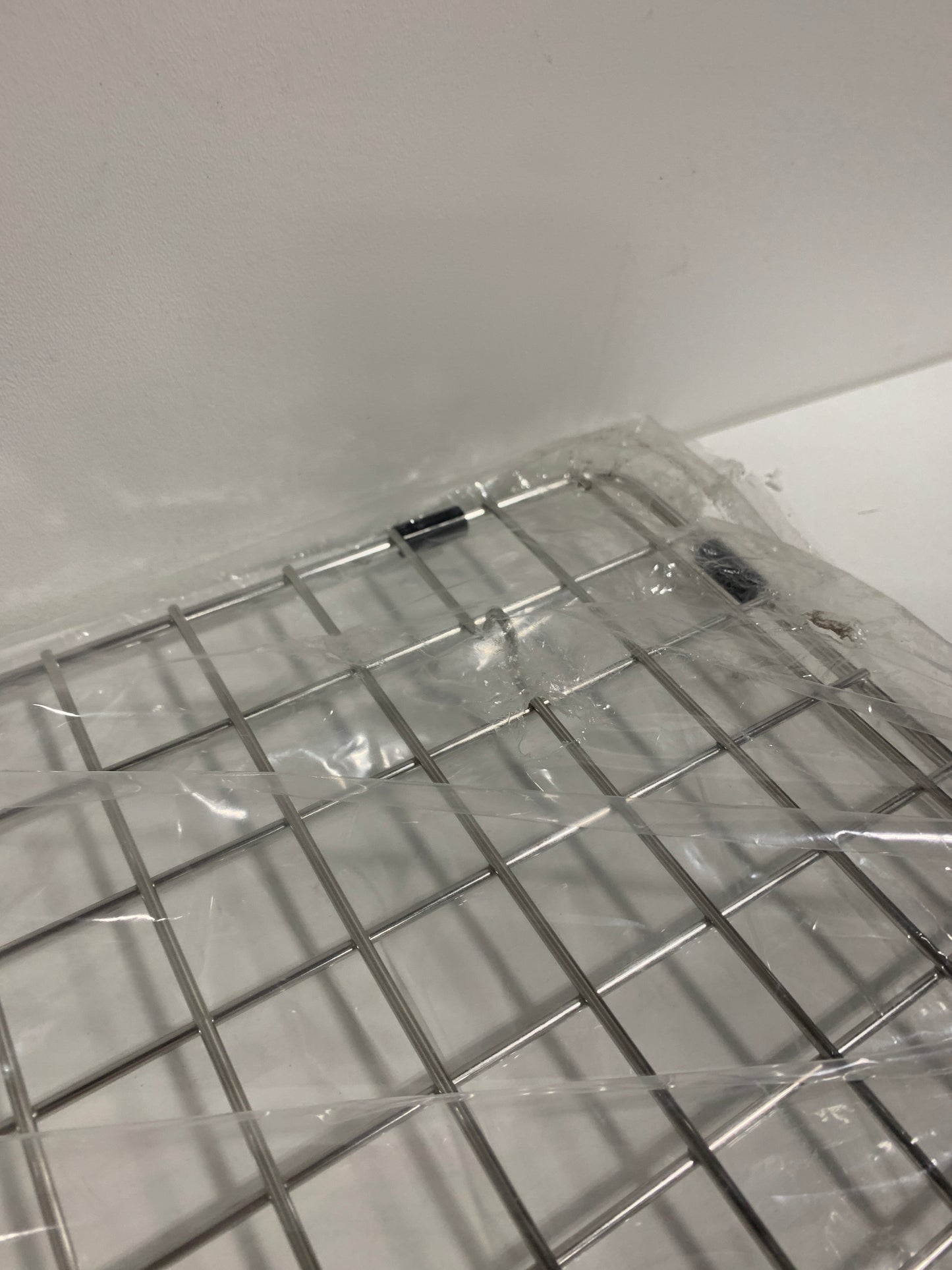 See Desc Wirecraft 17.25 in. X 33.25 in. Bottom Grid for Kitchen Sinks in Stainless Steel