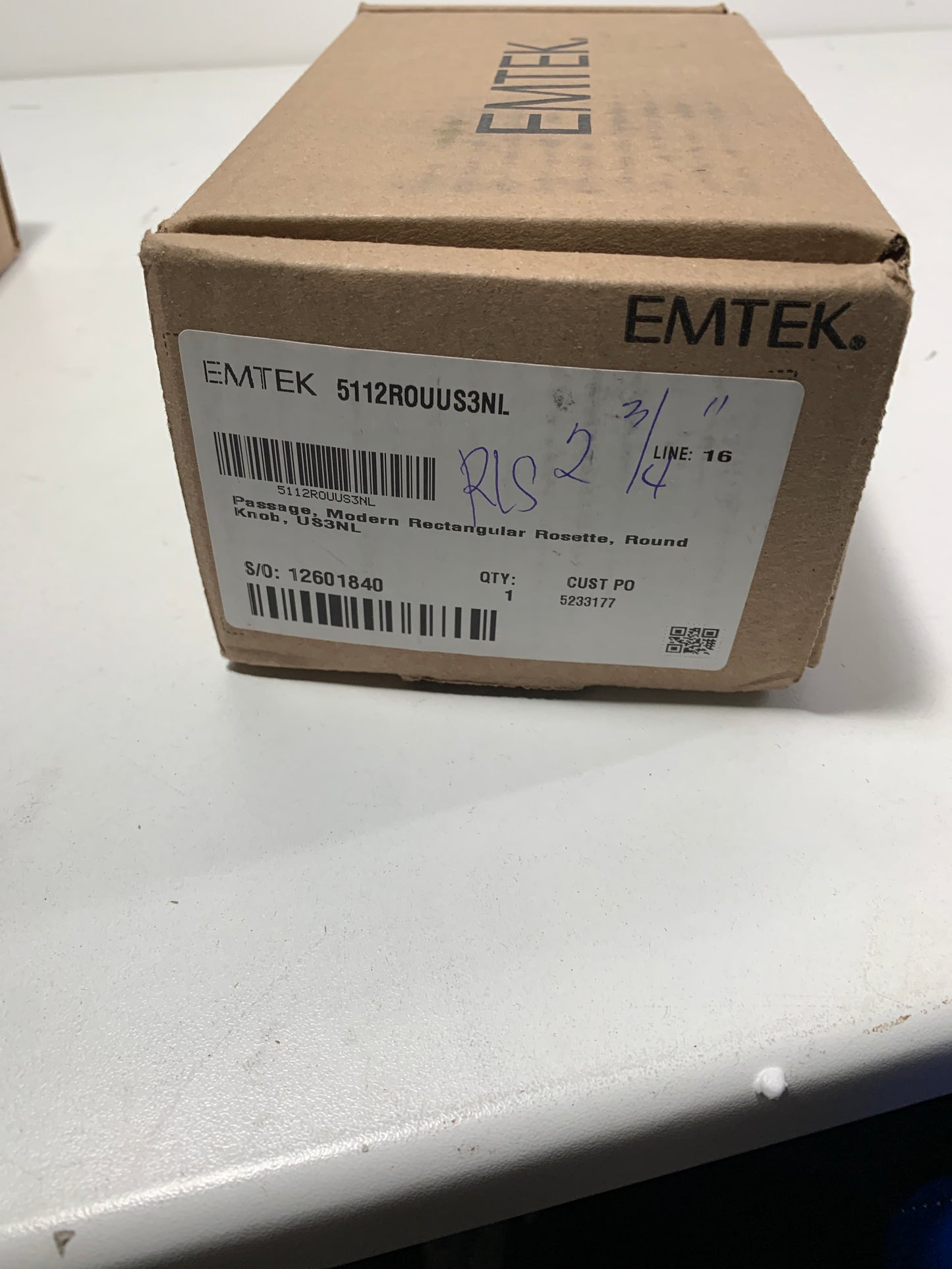 Passage Set, Modern Rectangle Rosette, Modern Round Knob, Unlacquered Brass Emtek